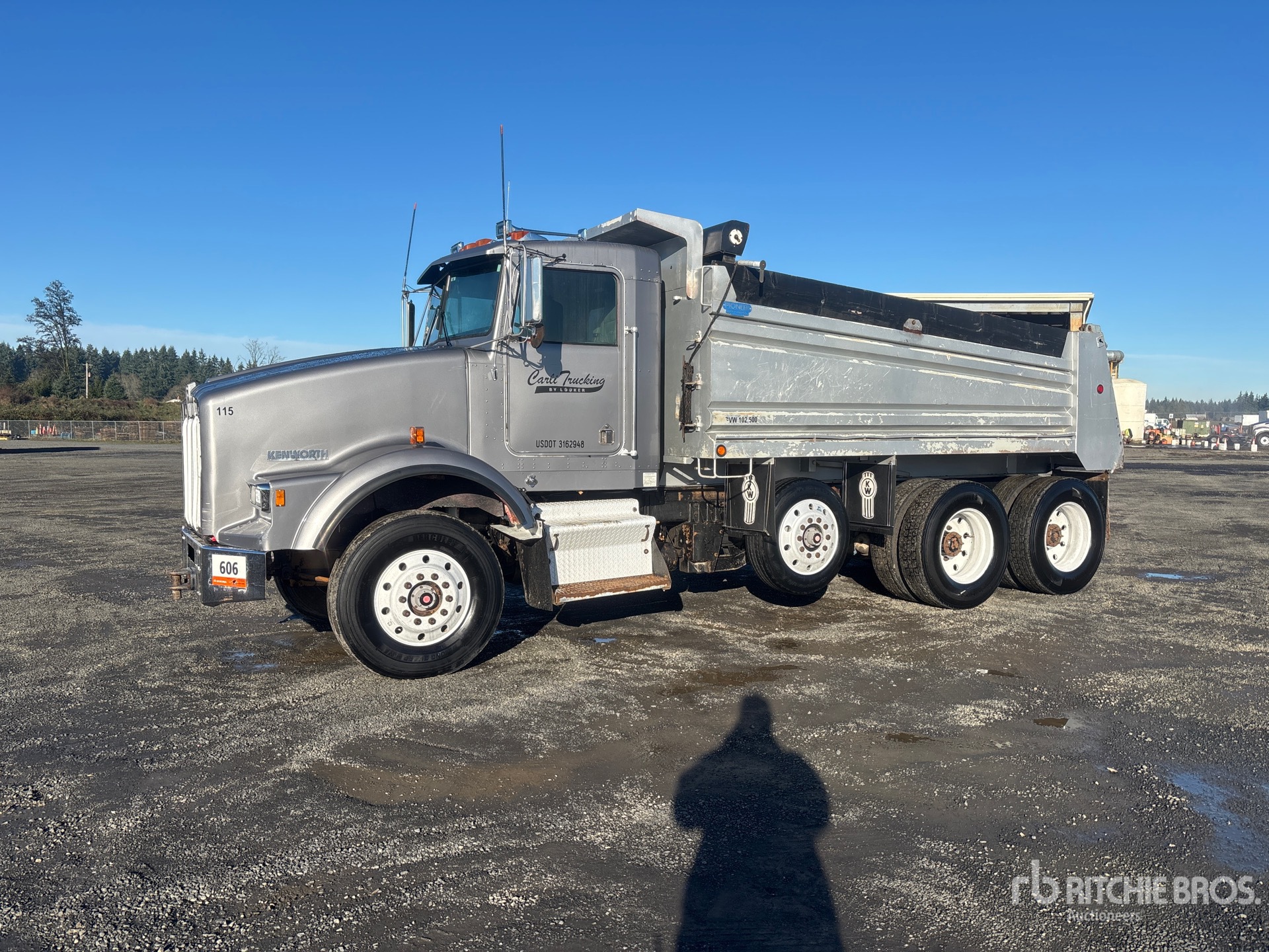 General Appearance with Featured Photo