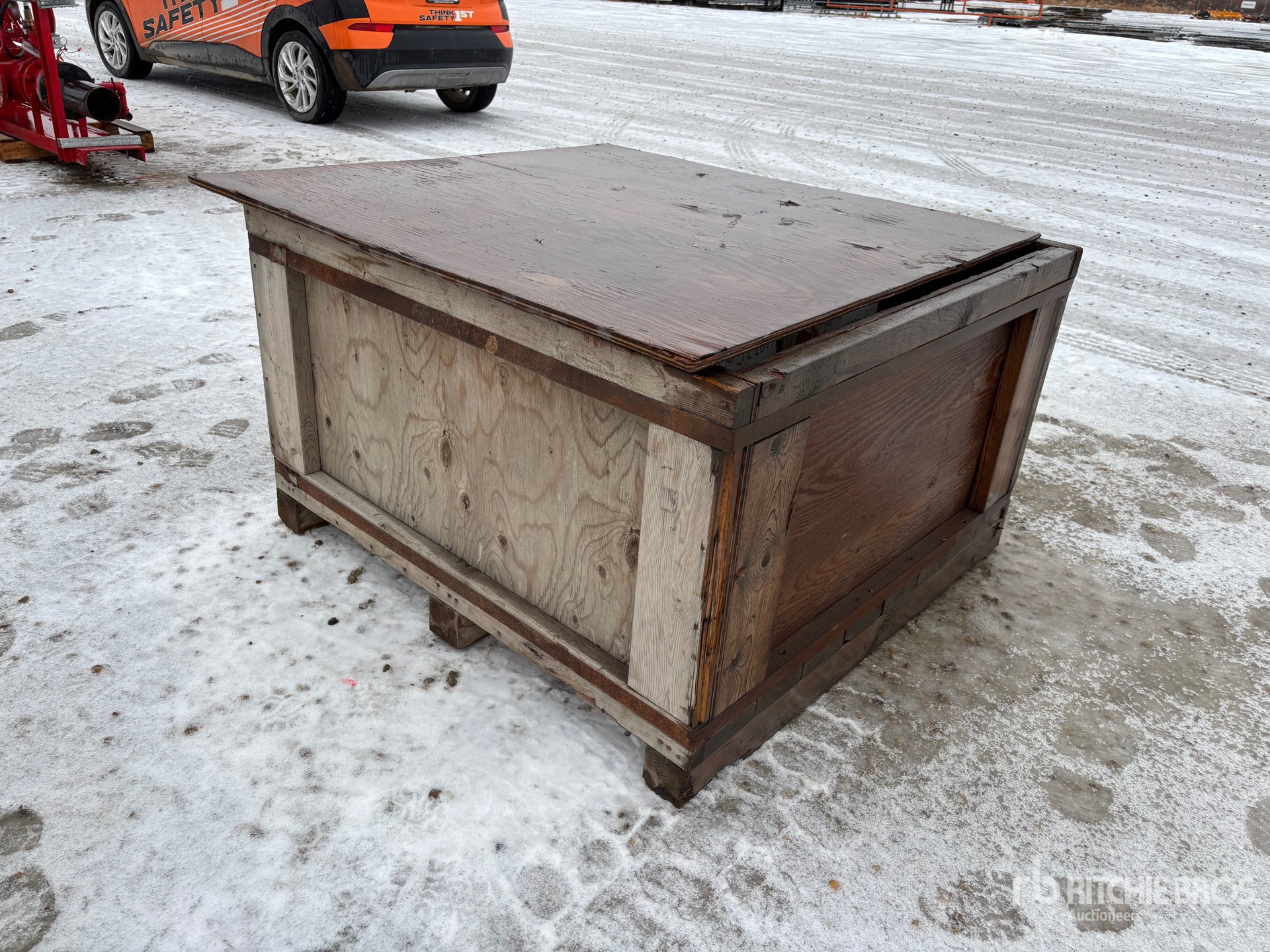 General Appearance with Bild, Ecke hinten rechts