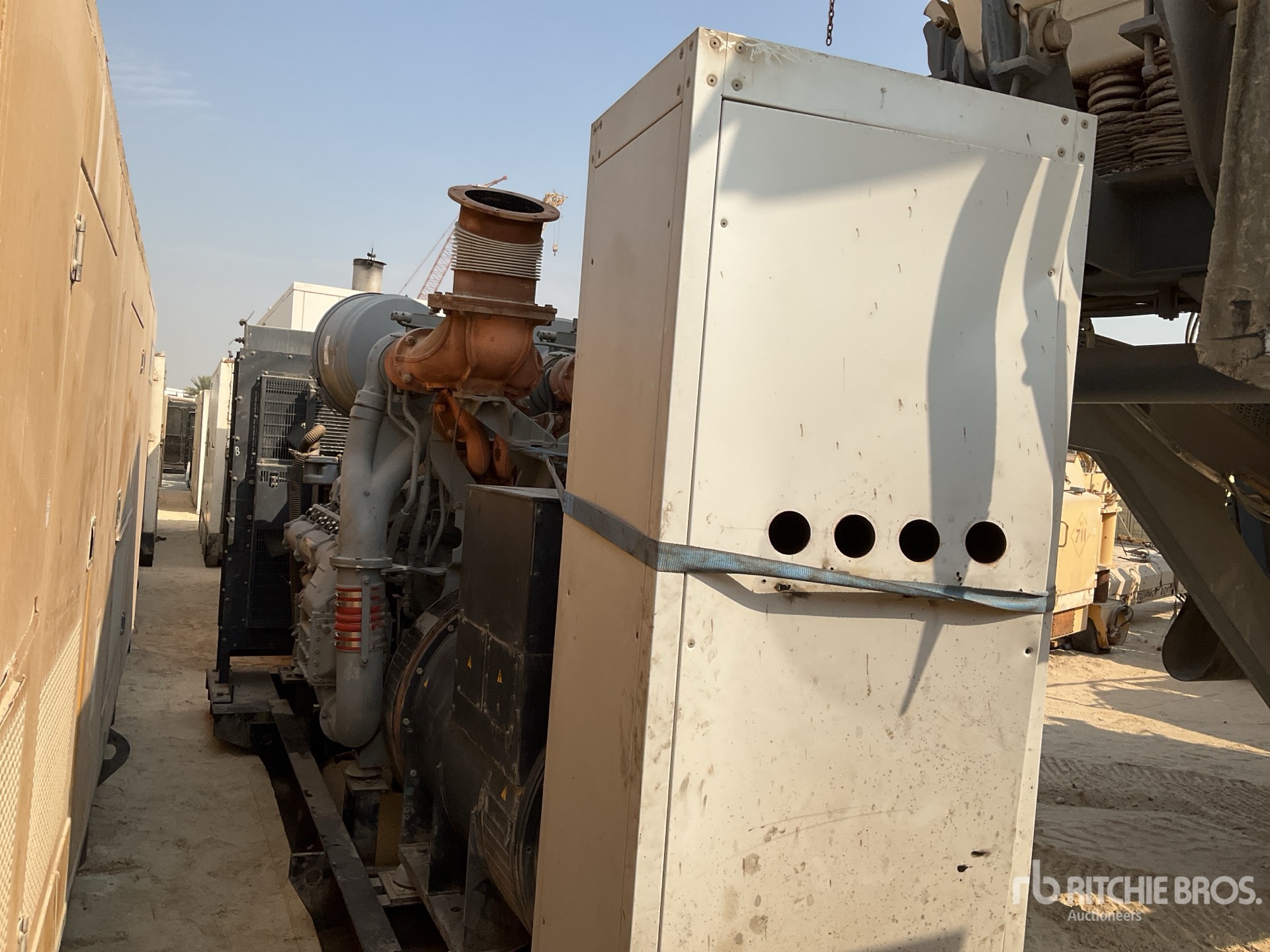 General Appearance with Bild, Ecke hinten rechts