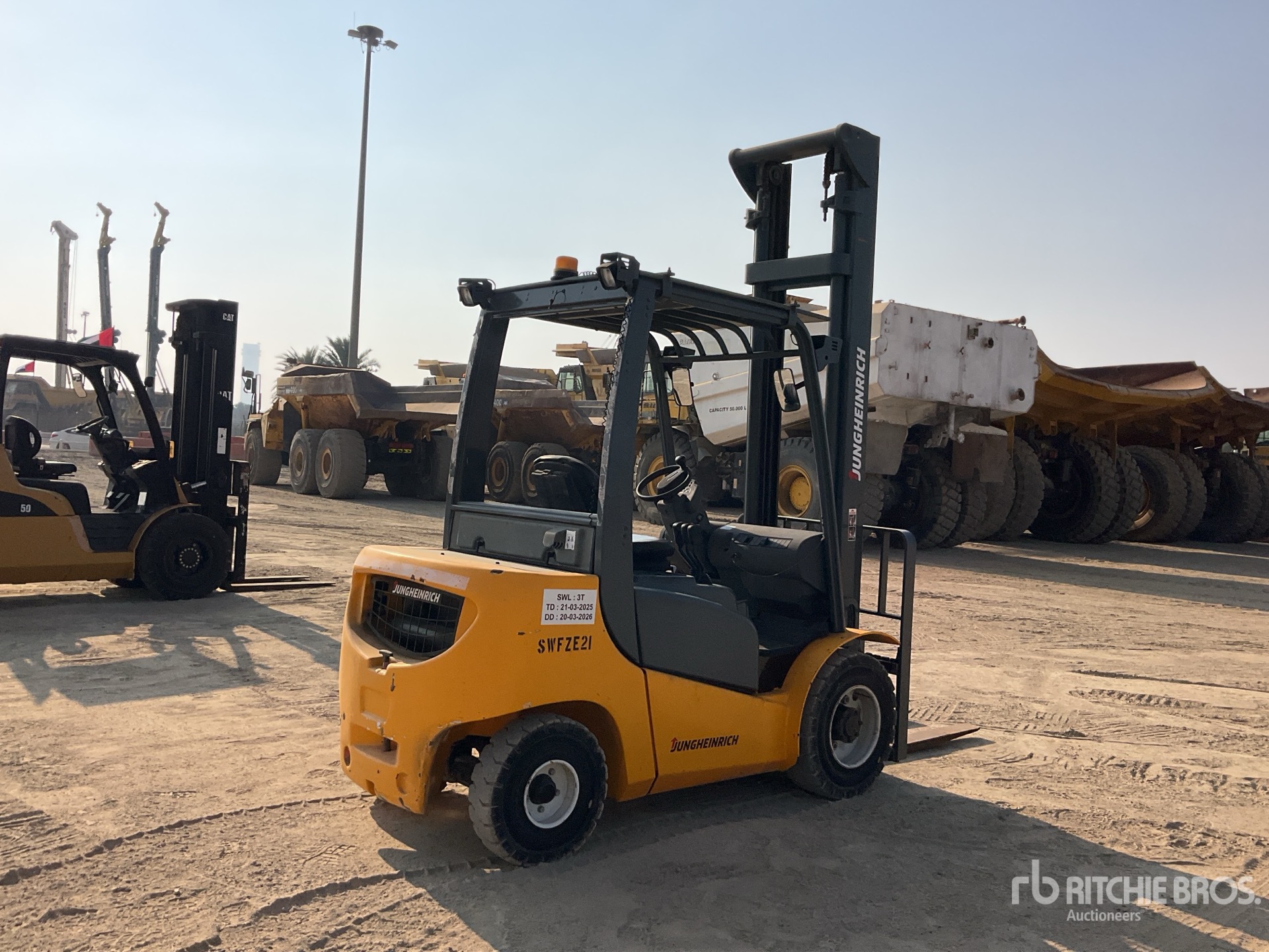 General Appearance with Zdjęcie, prawy dolny róg