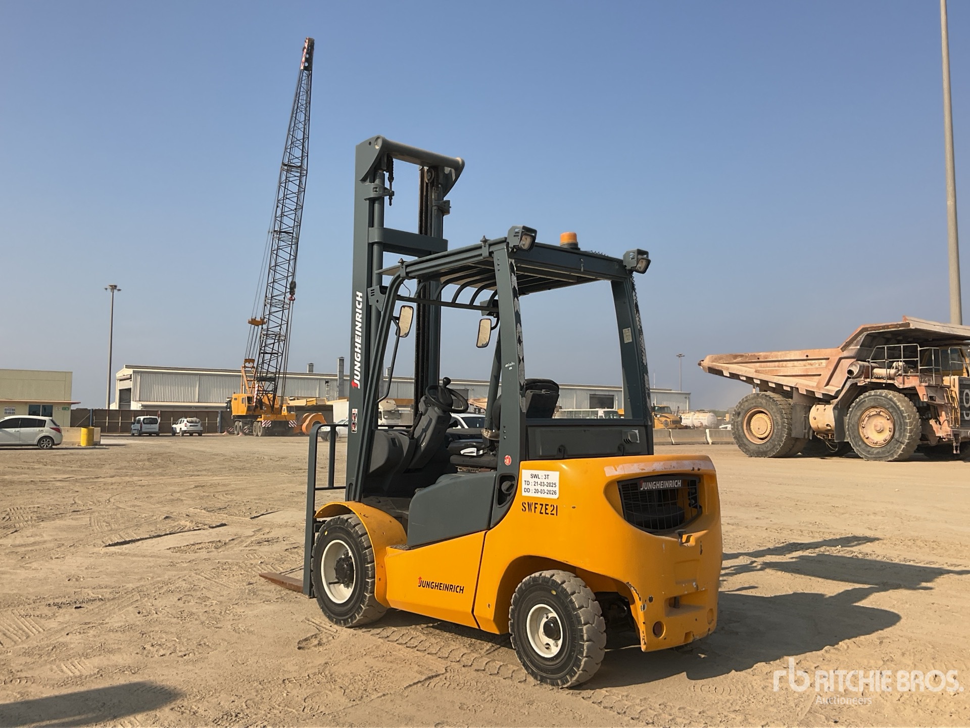 General Appearance with Zdjęcie, lewy dolny róg