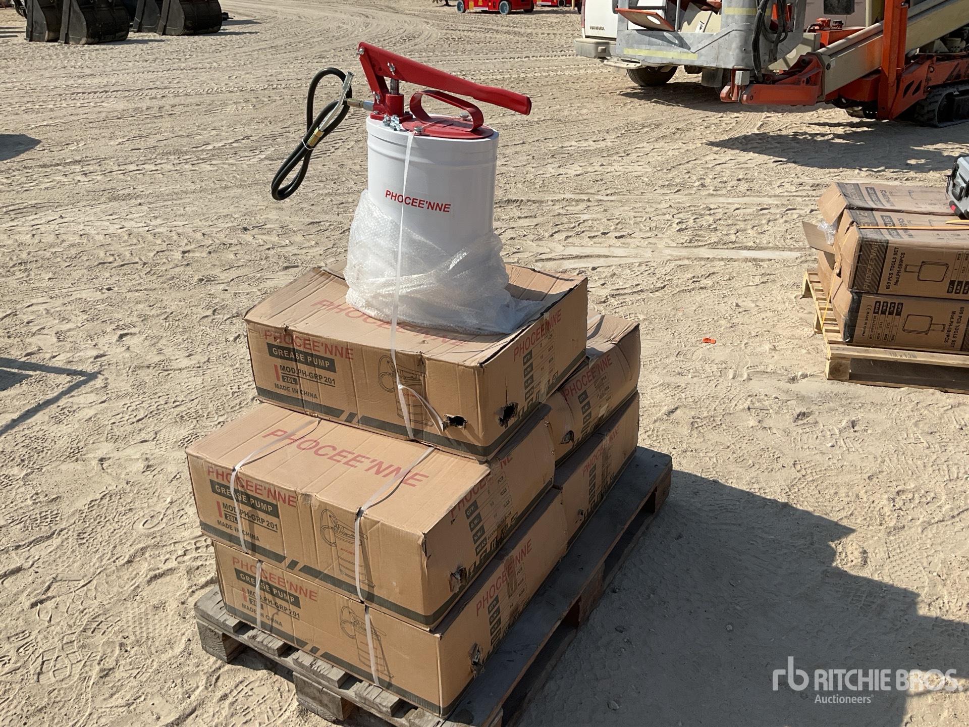 General Appearance with Image, coin avant droit