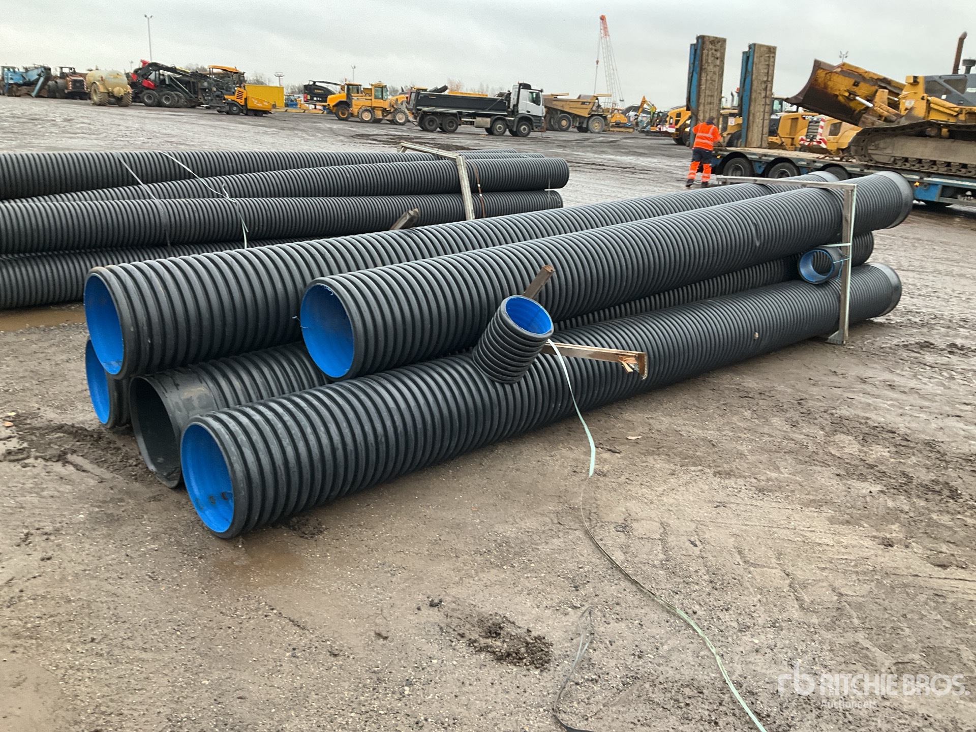 Aspect général with Image, coin arrière droit