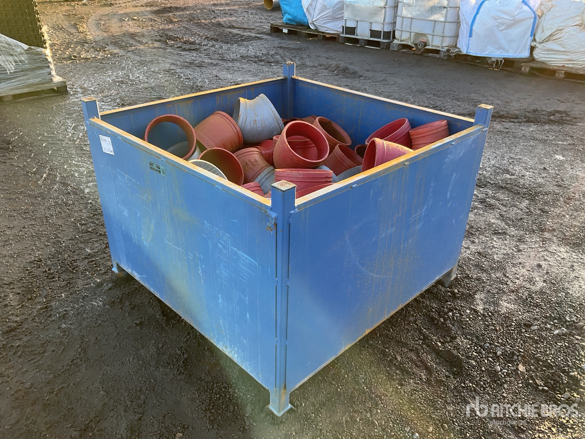 Aspect général with Image, coin arrière droit