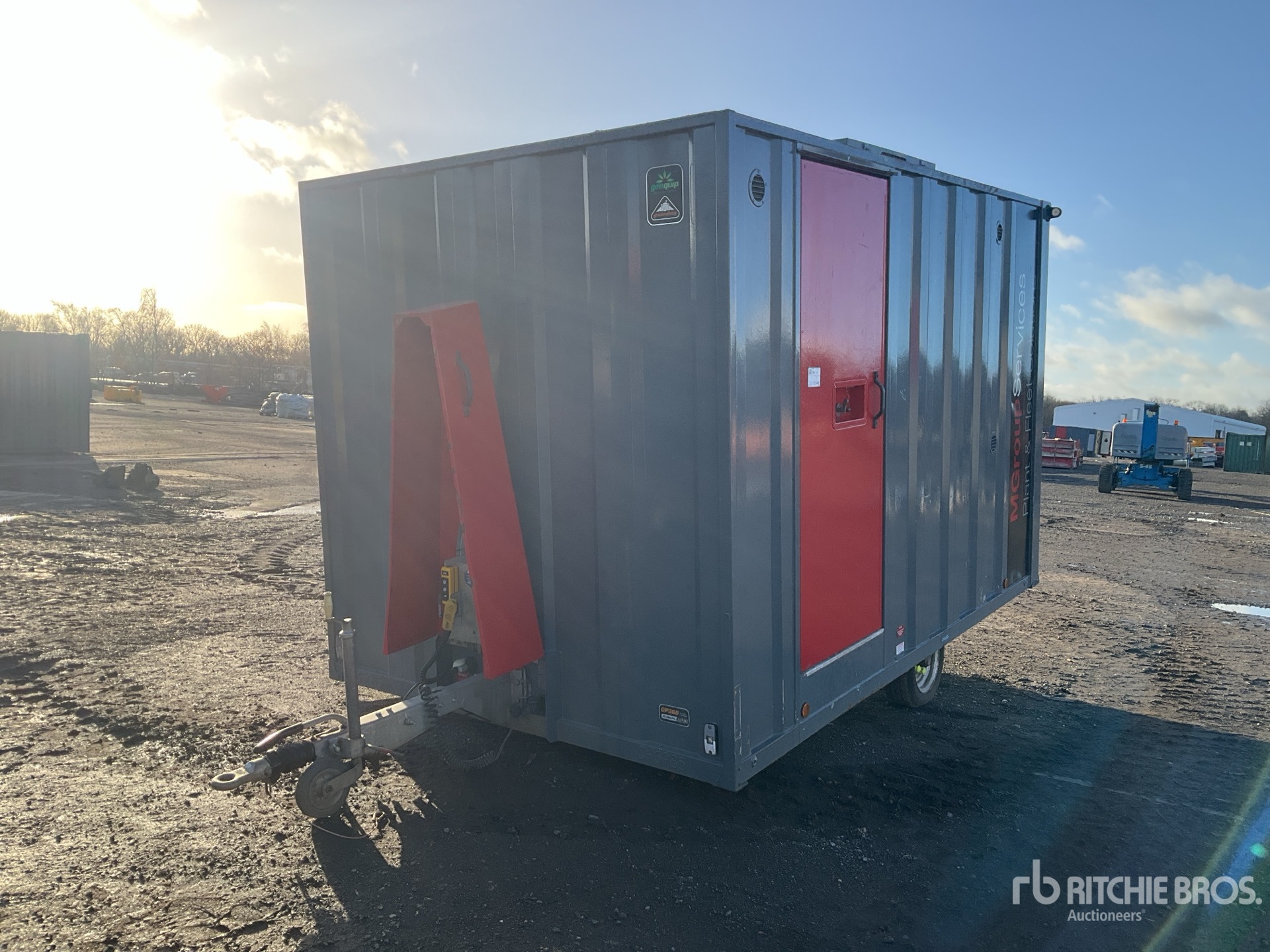 Aspect général with Image, coin avant gauche