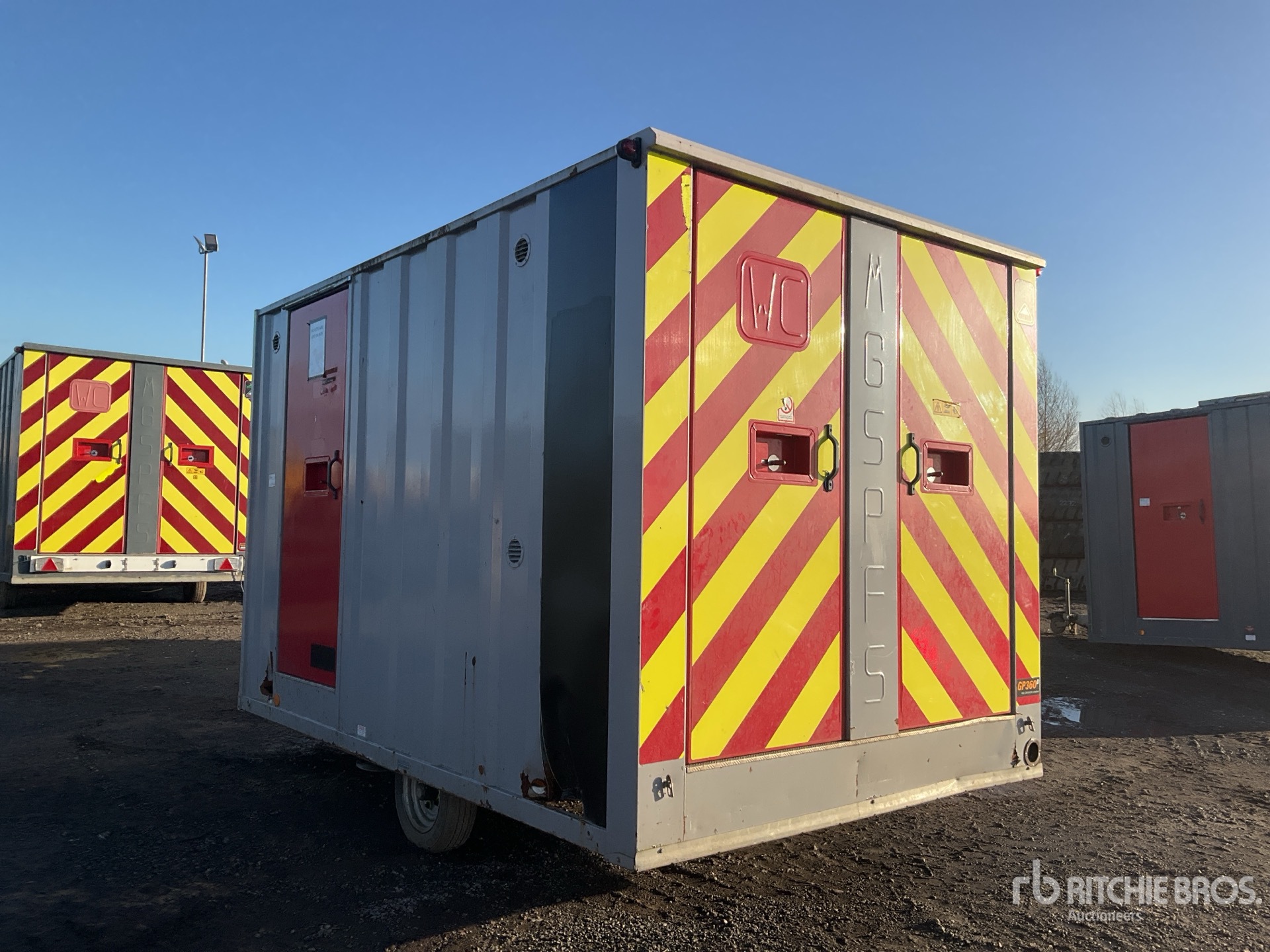 Aspect général with Image, coin arrière gauche