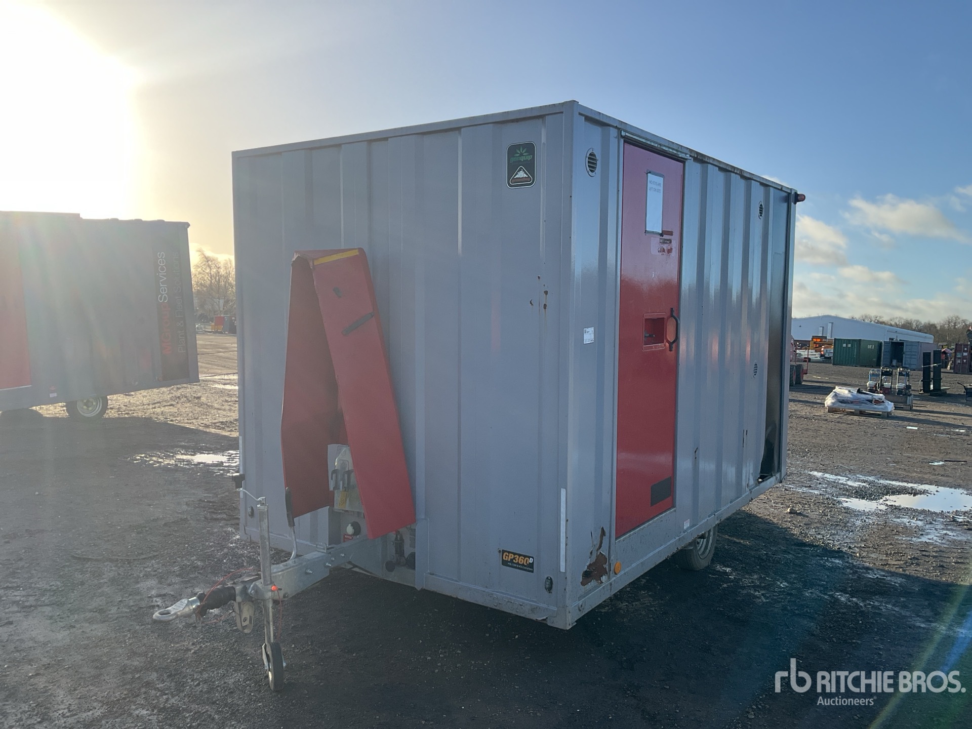 Aspect général with Image, coin avant gauche