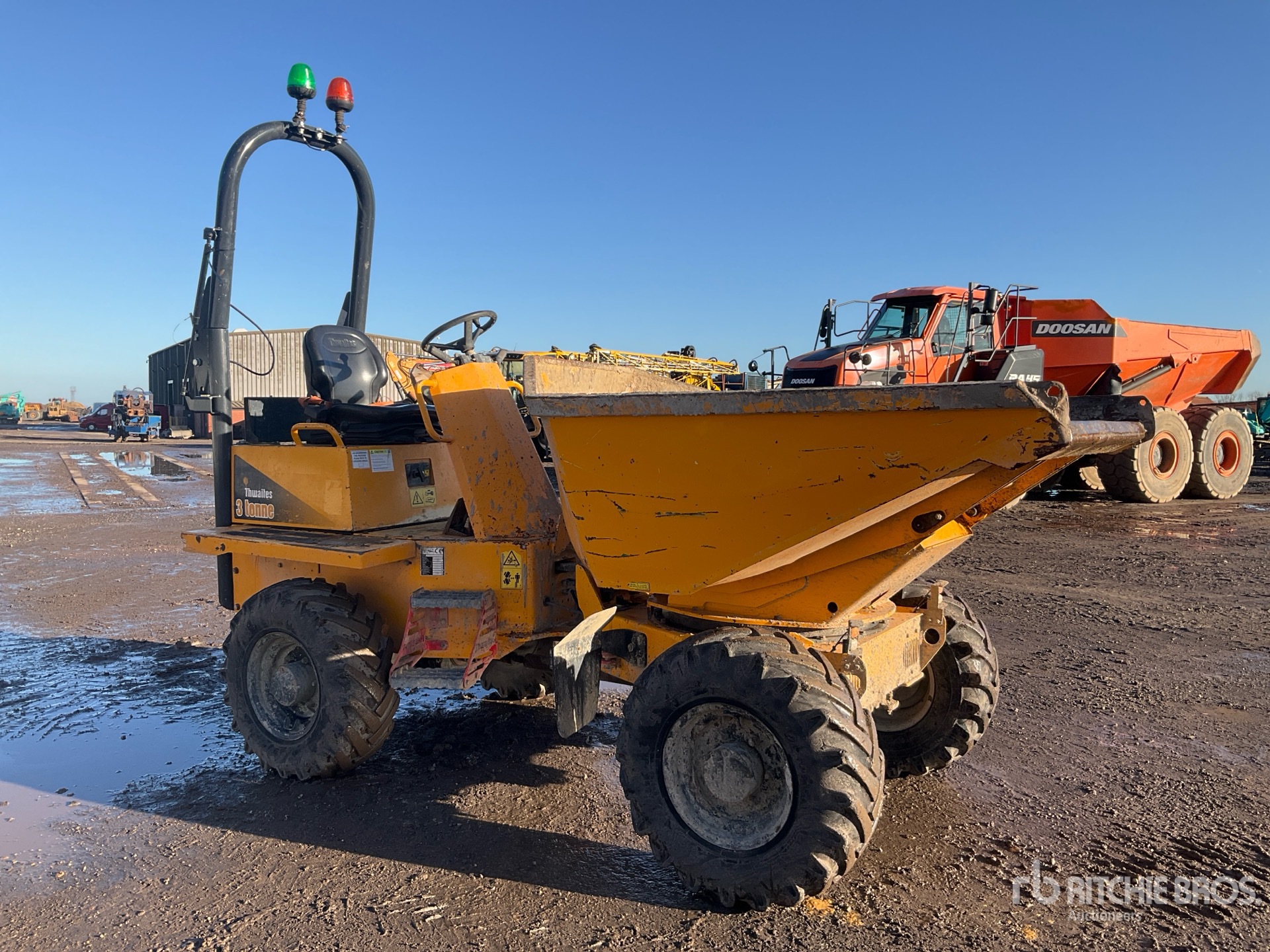 General Appearance with Picture, Right Front Corner