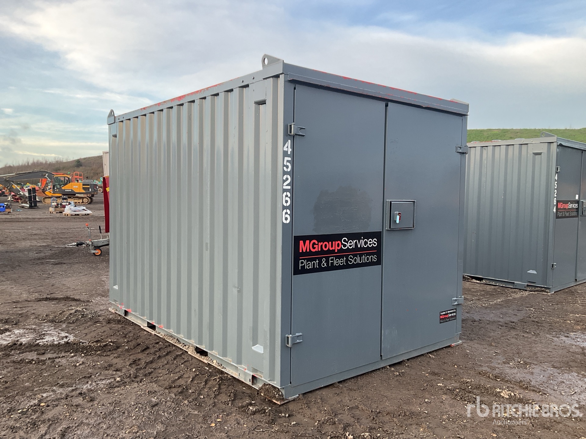 General Appearance with Picture, Right Front Corner