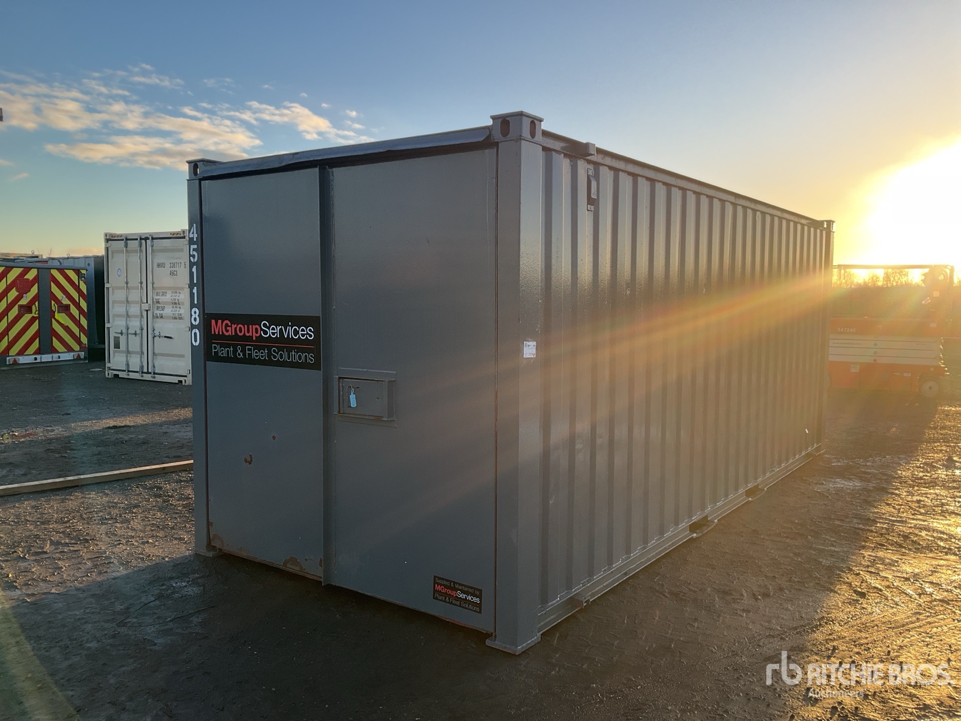 General Appearance with Picture, Right Front Corner