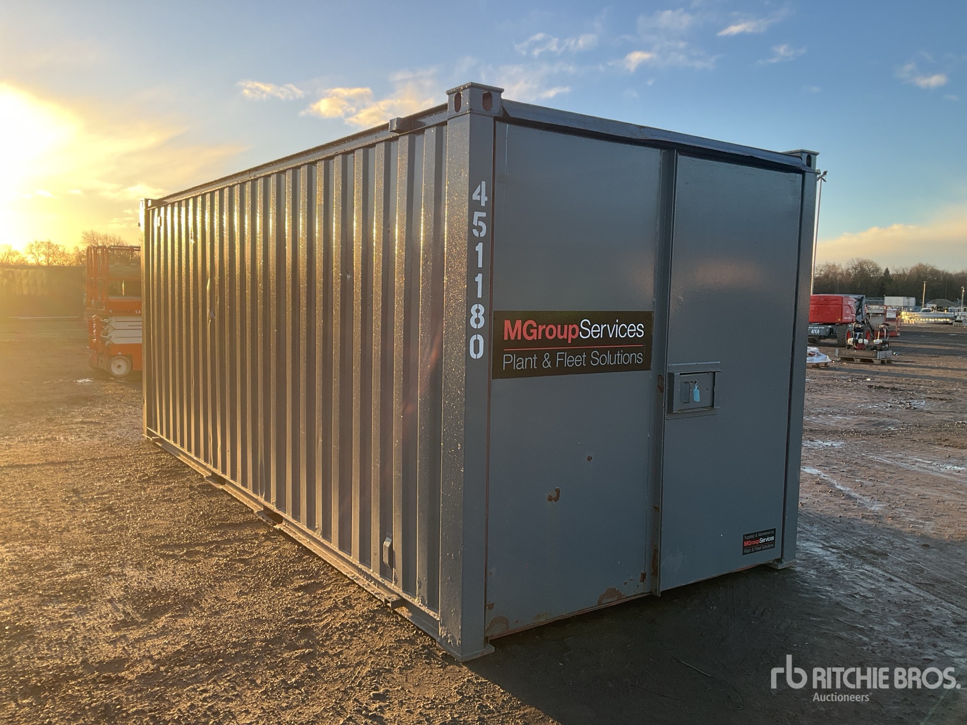 General Appearance with Picture, Right Rear Corner