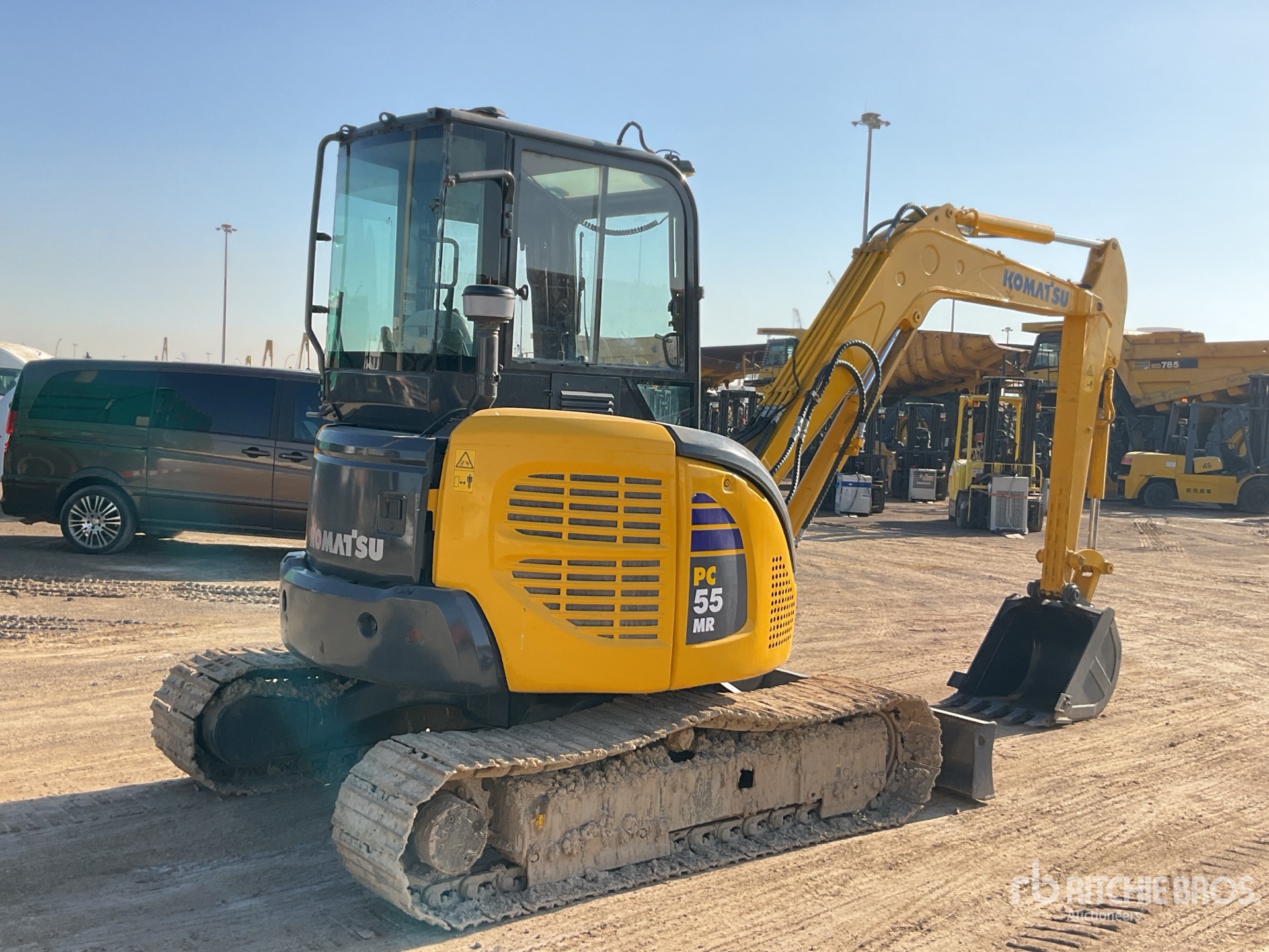 General Appearance with Imagen: esquina trasera derecha