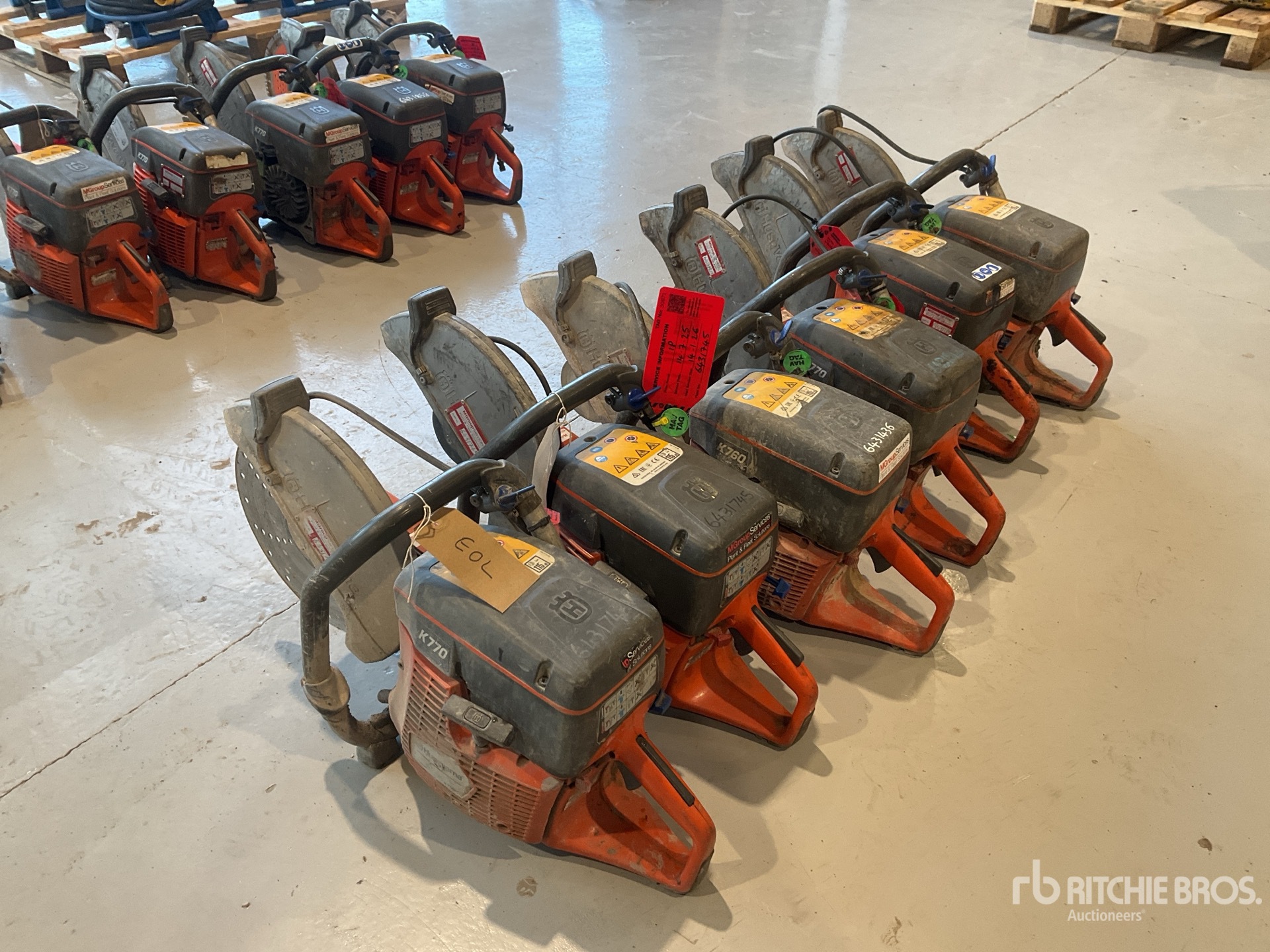 General Appearance with Bild, Ecke hinten links