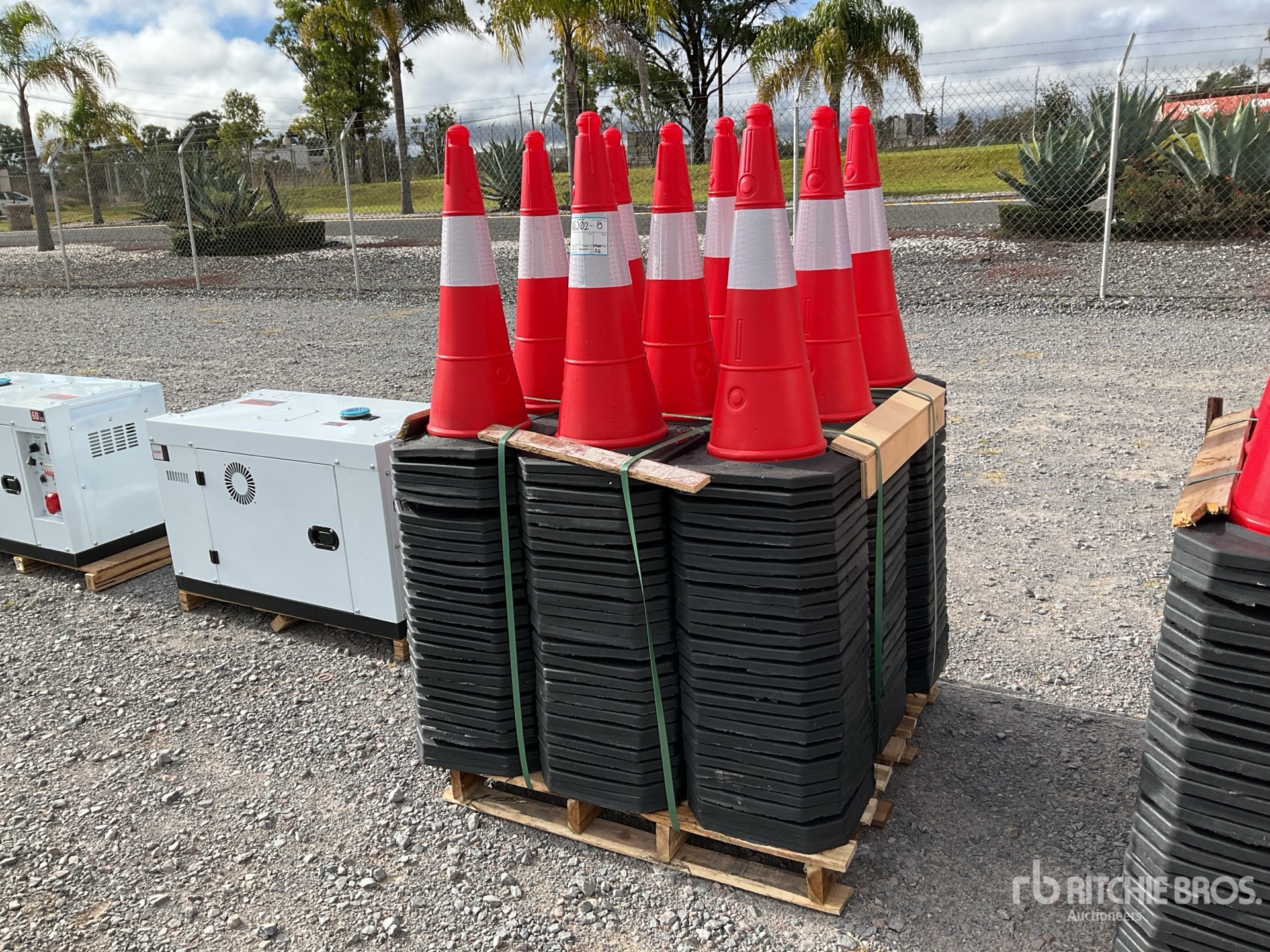 General Appearance with Imagen: esquina trasera derecha