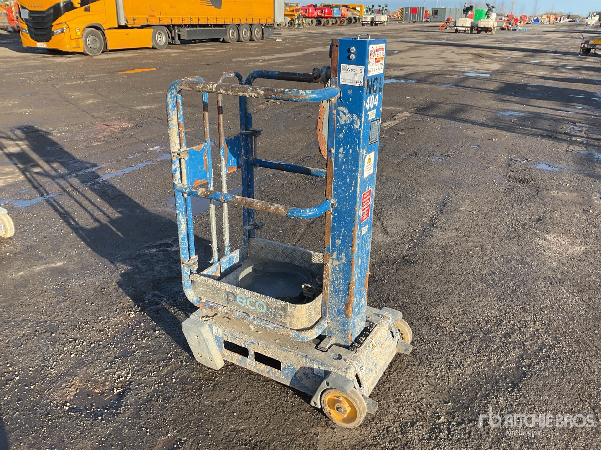 General Appearance with Picture, Left Rear Corner