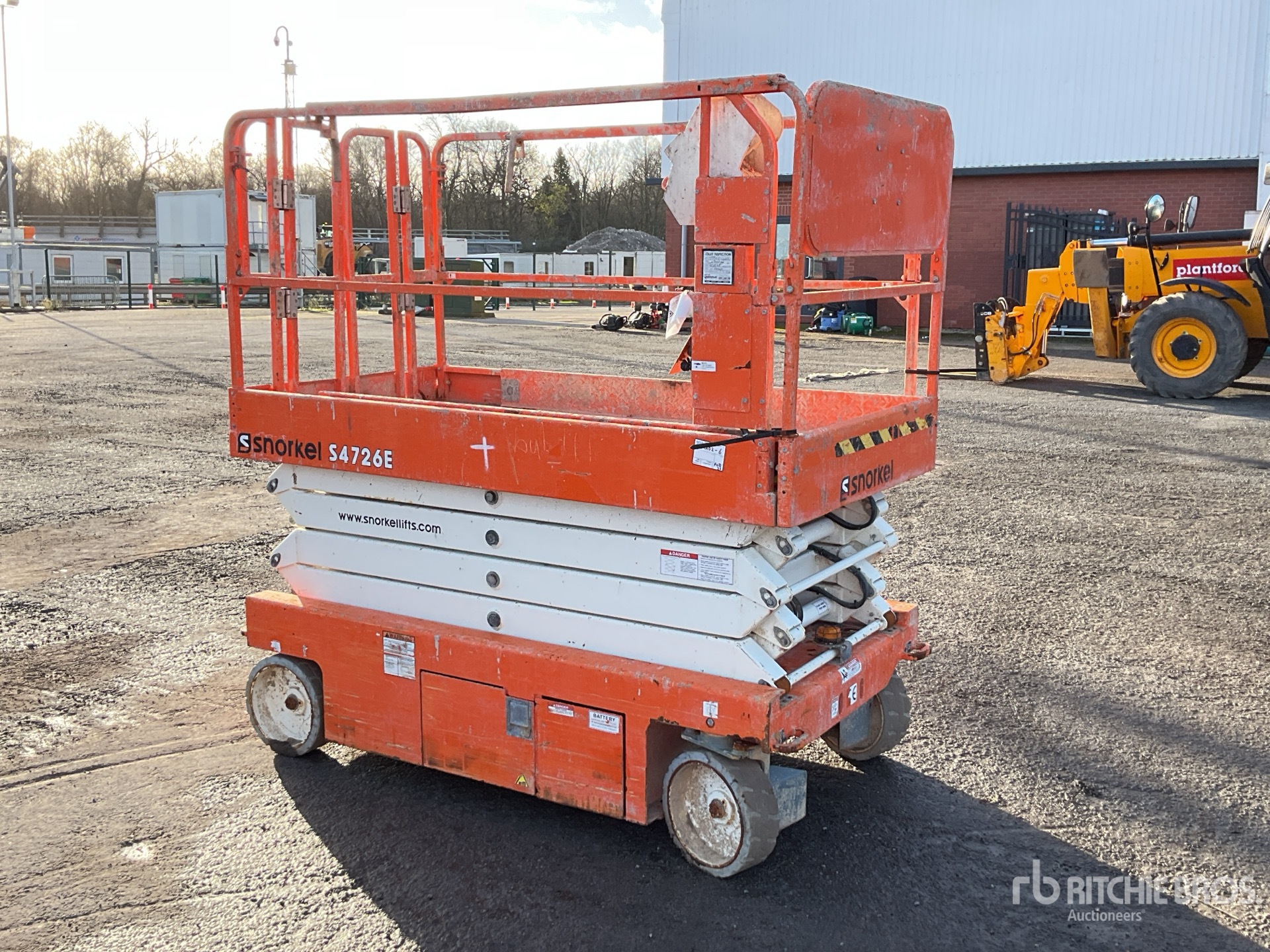 General Appearance with Picture, Right Front Corner