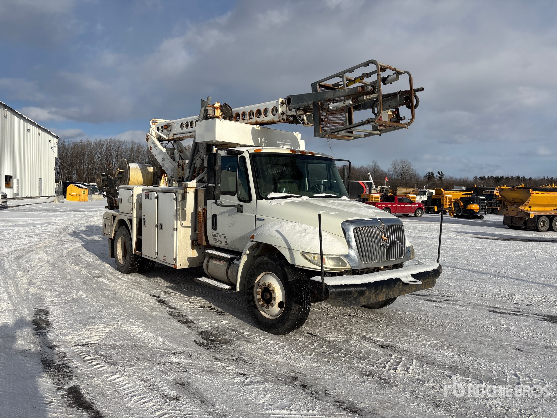 General Appearance with Image, coin avant droit