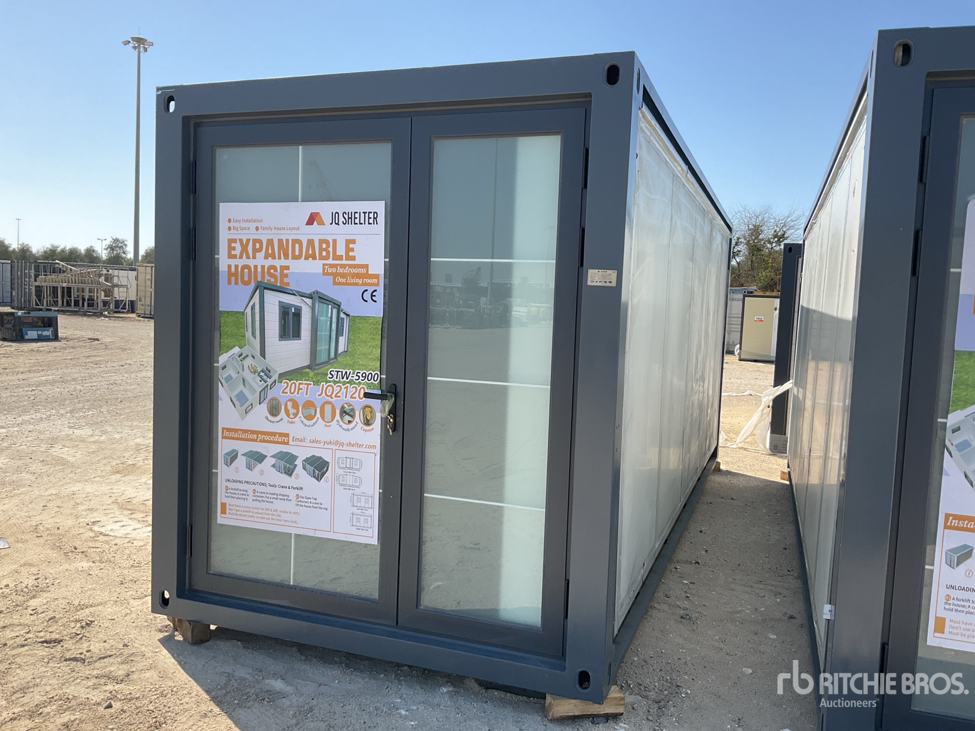 General Appearance with Picture, Left Front Corner