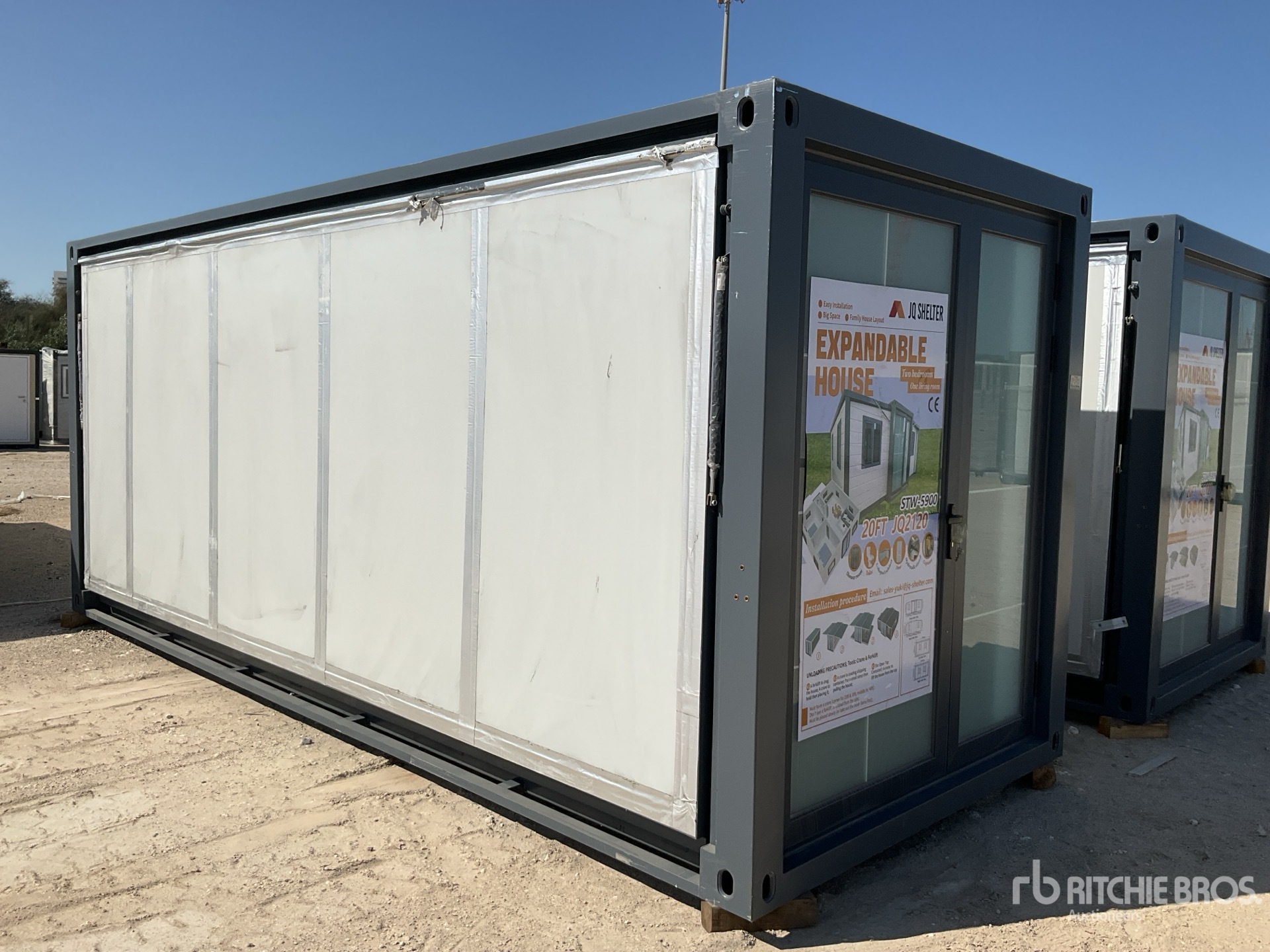 General Appearance with Picture, Right Front Corner