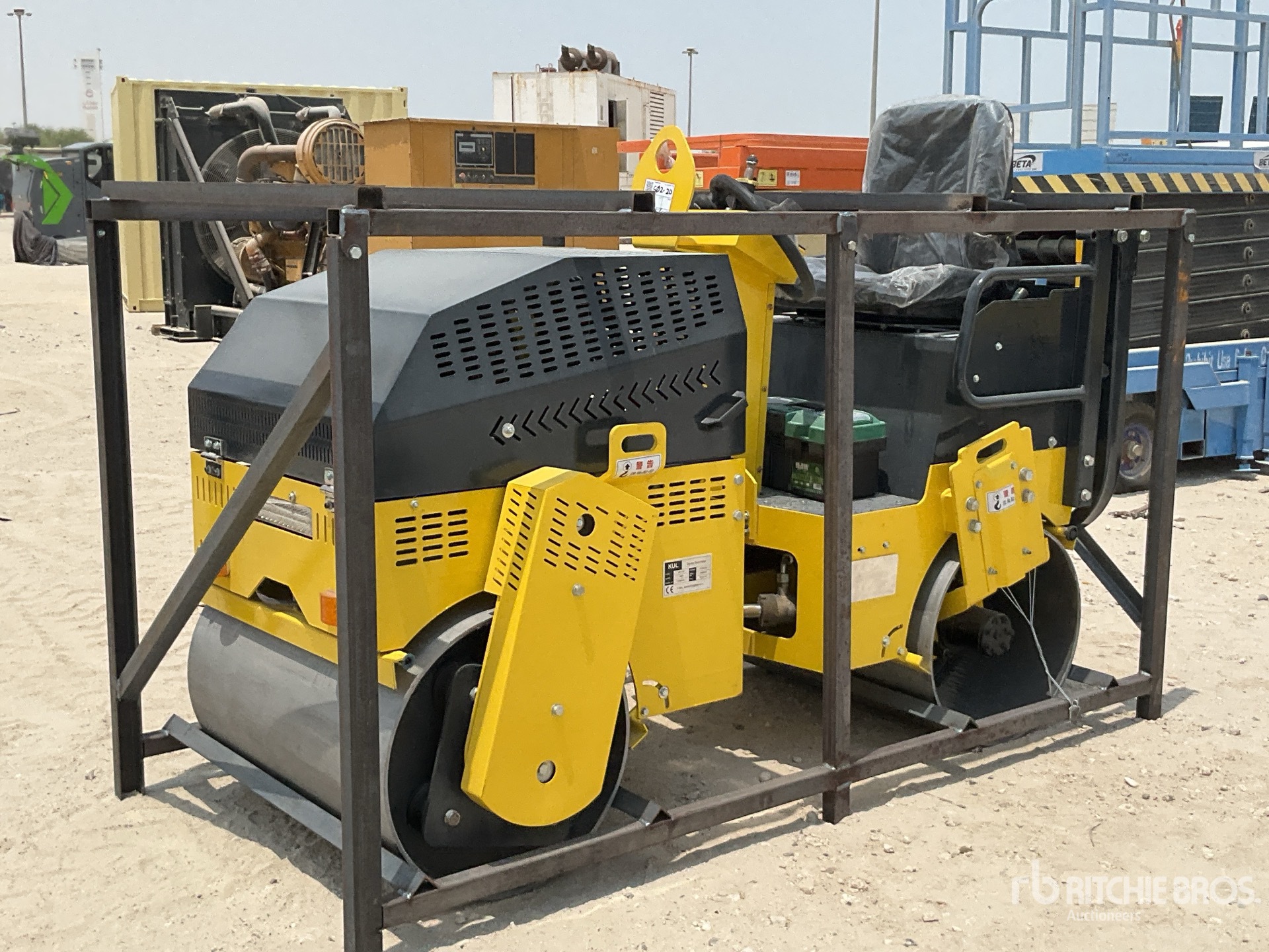 General Appearance with Bild, Ecke vorne links