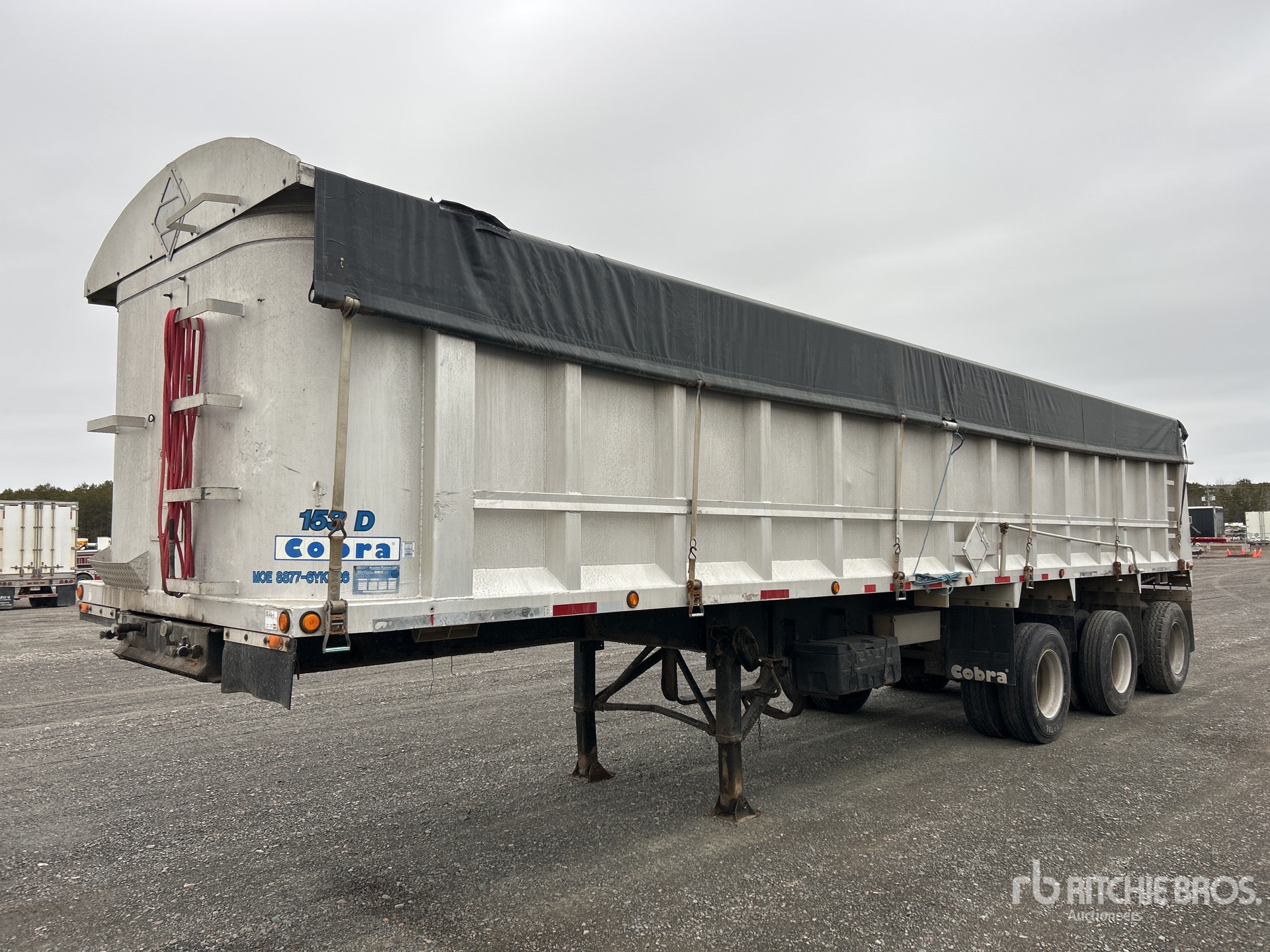 General Appearance with Featured Photo