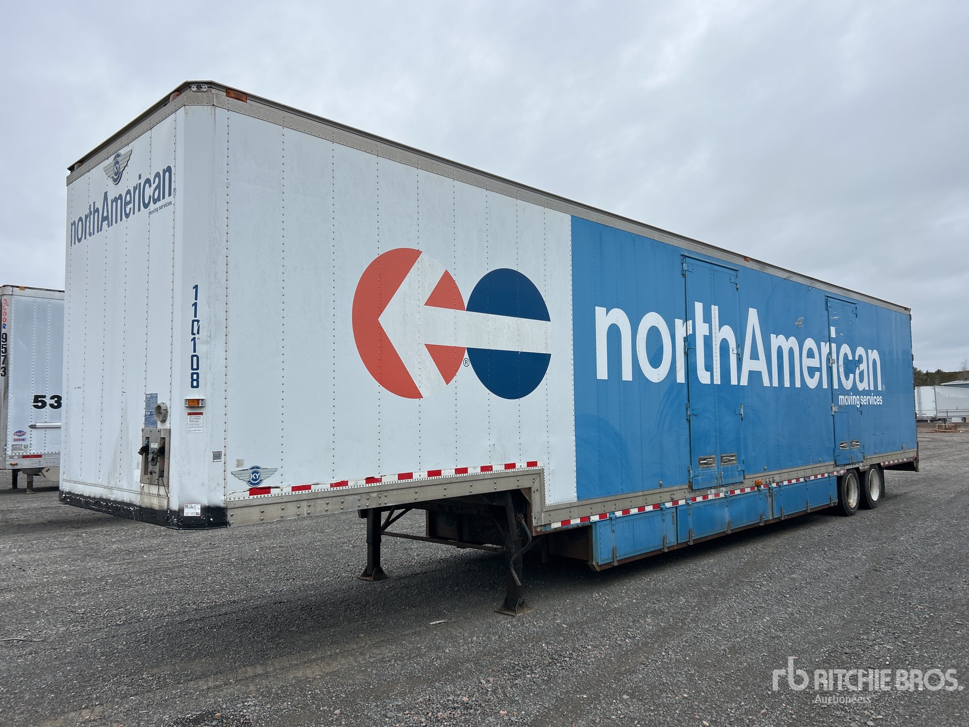 General Appearance with Featured Photo