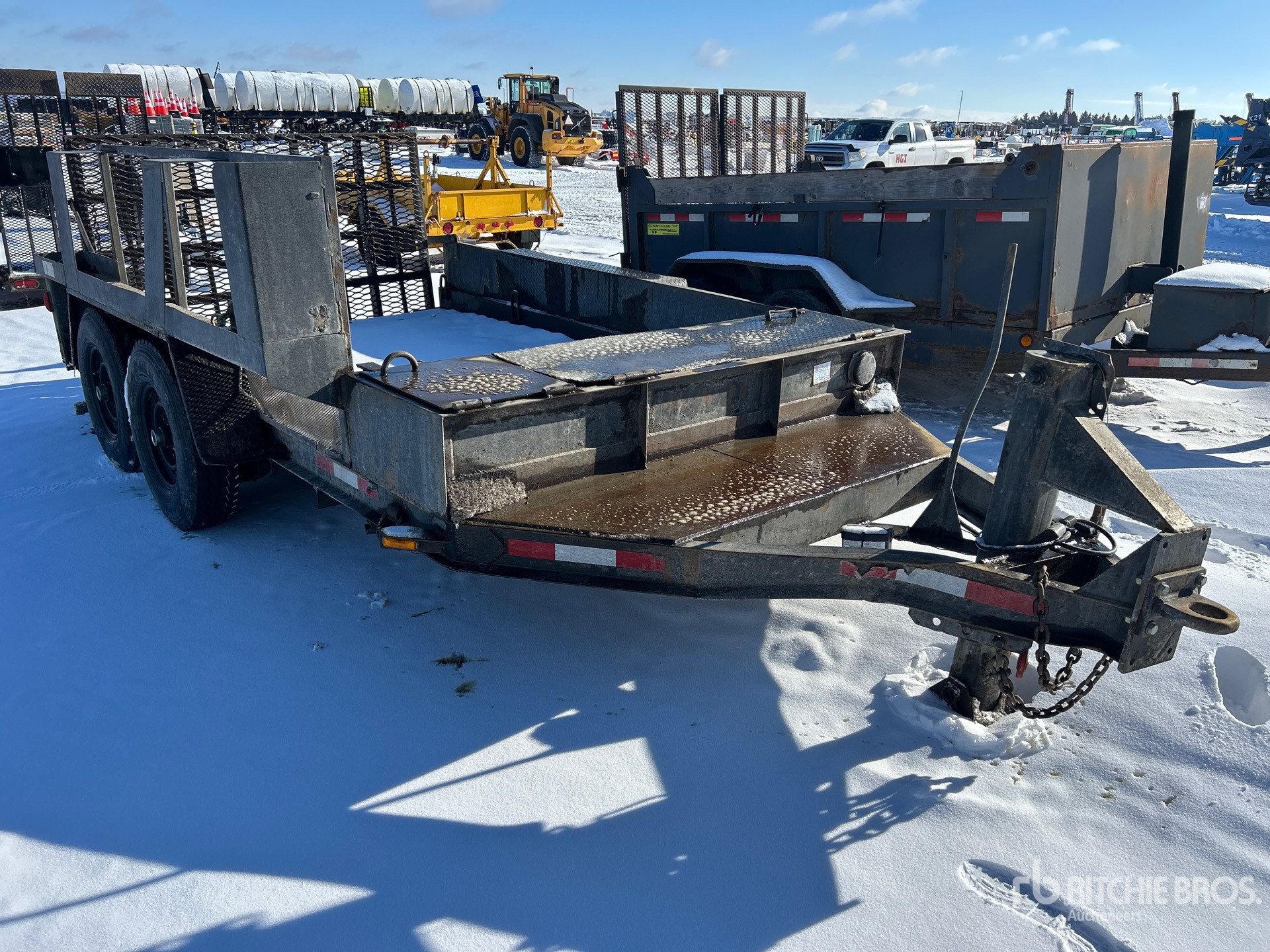 General Appearance with Image, coin avant droit