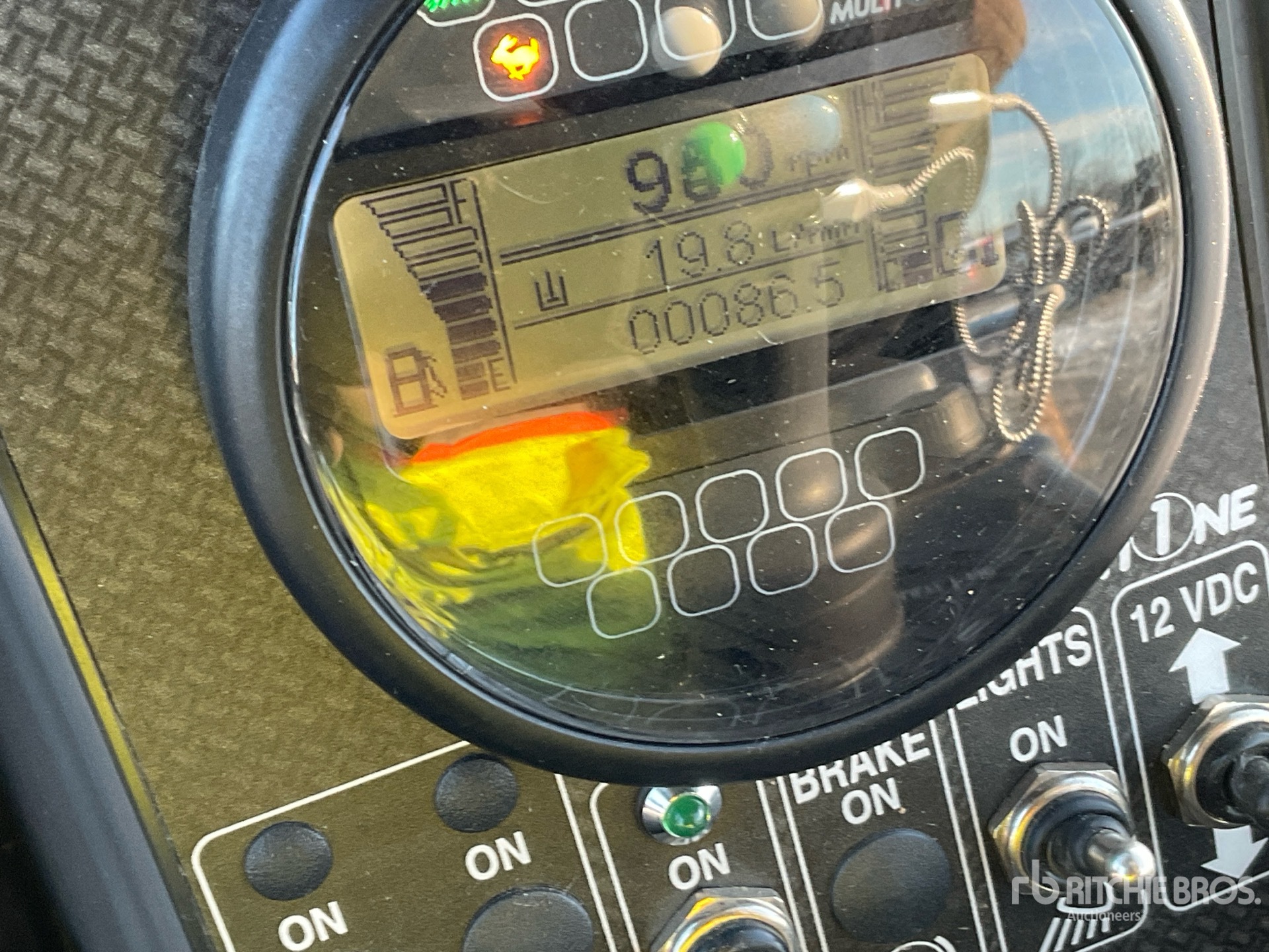 General Appearance with Hour Meter / Odometer