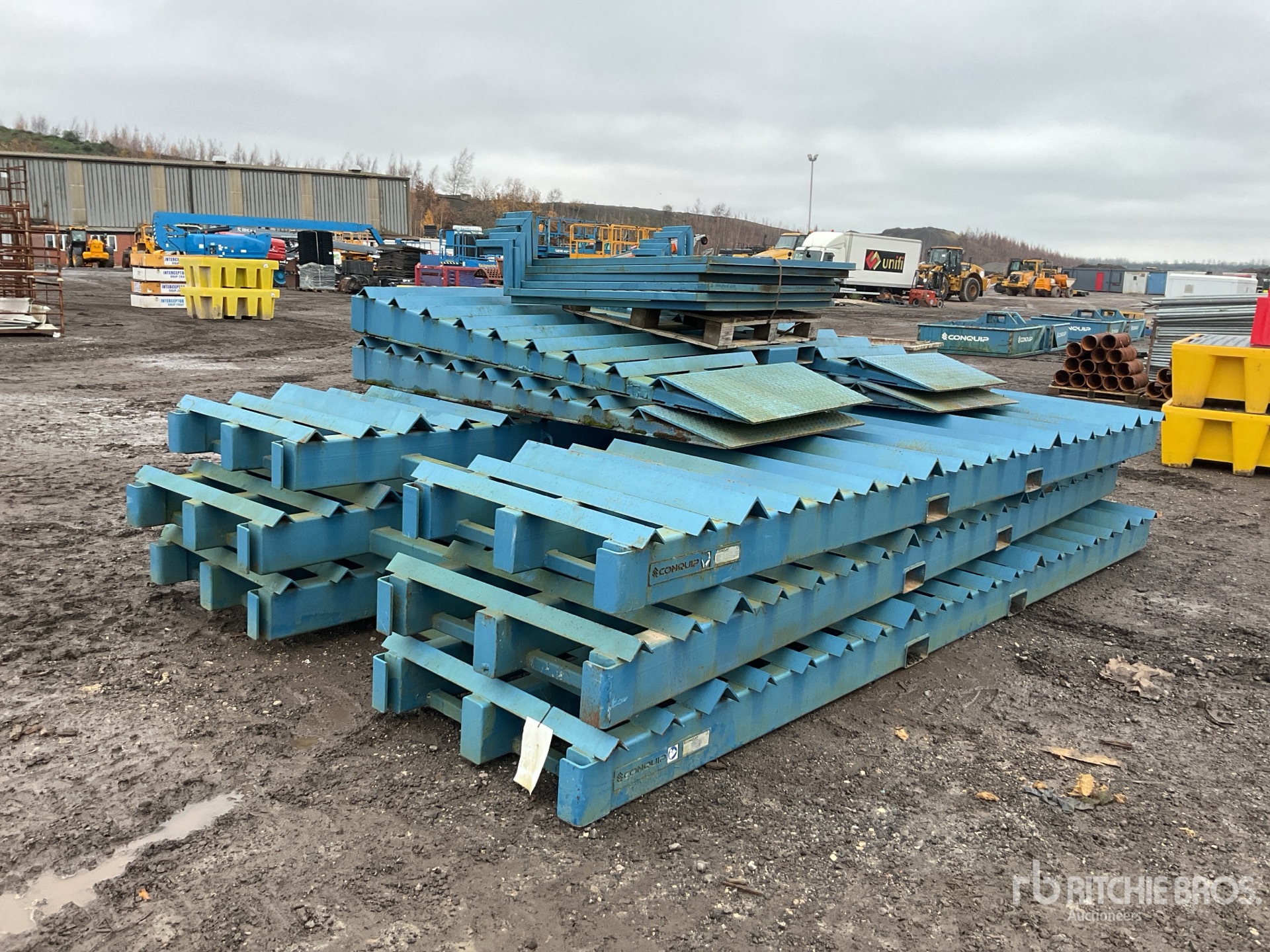 Aspect général with Image, coin arrière gauche