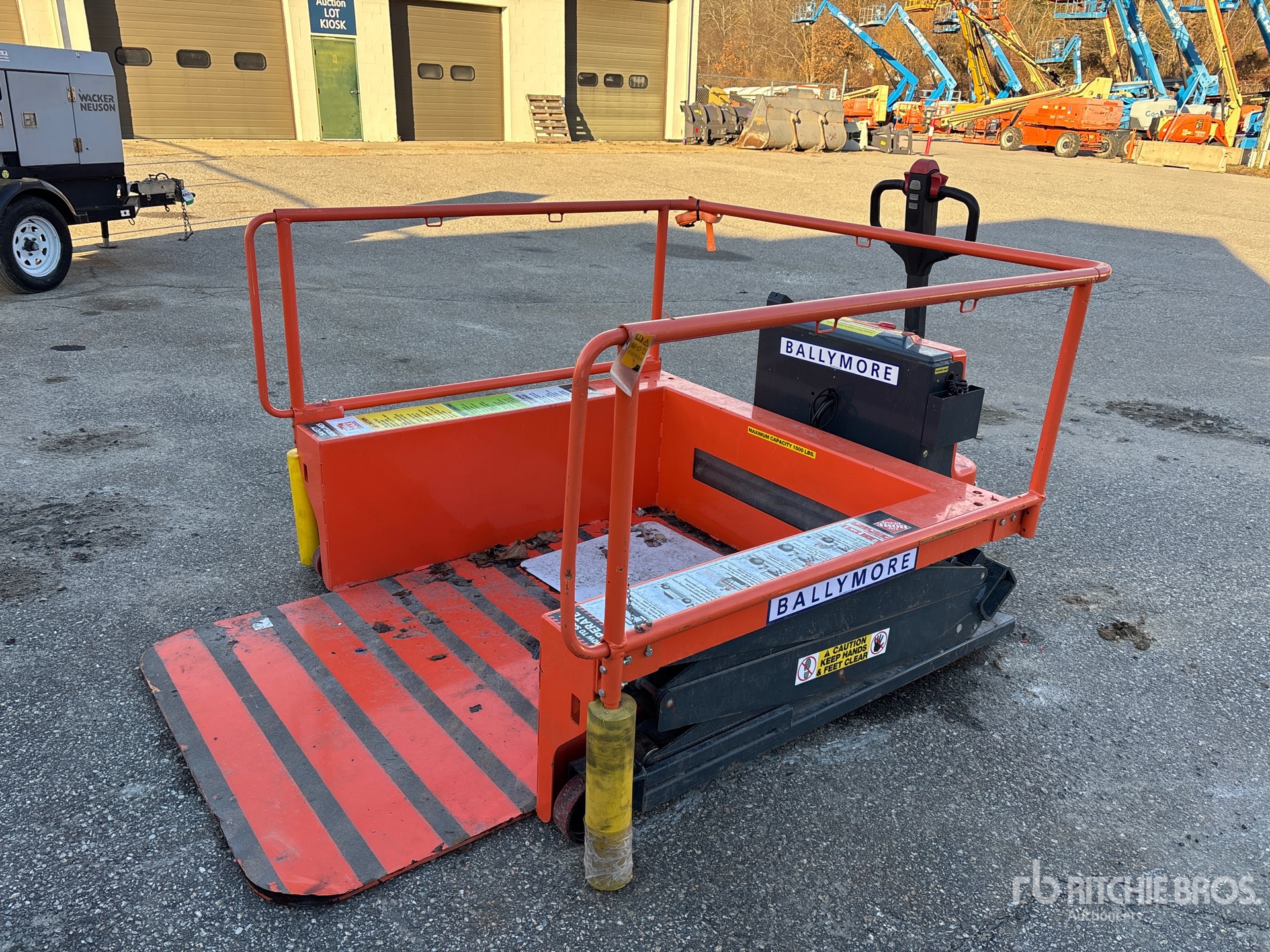 General Appearance with Picture, Left Front Corner