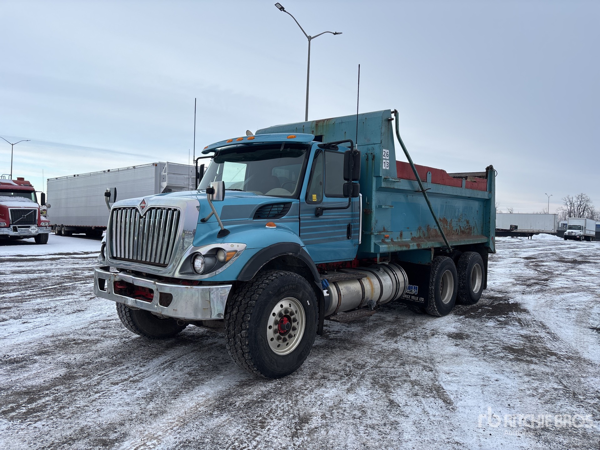 General Appearance with Featured Photo