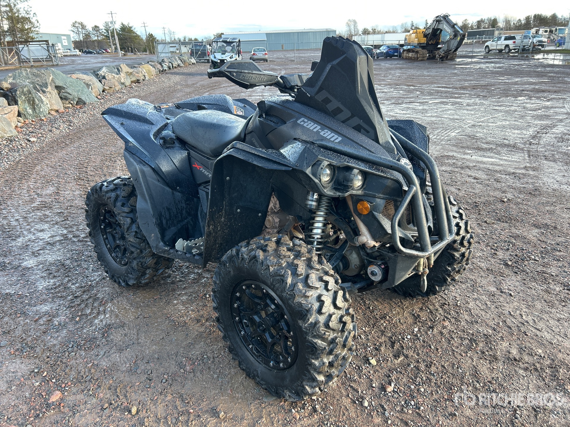 General Appearance with Picture, Right Front Corner