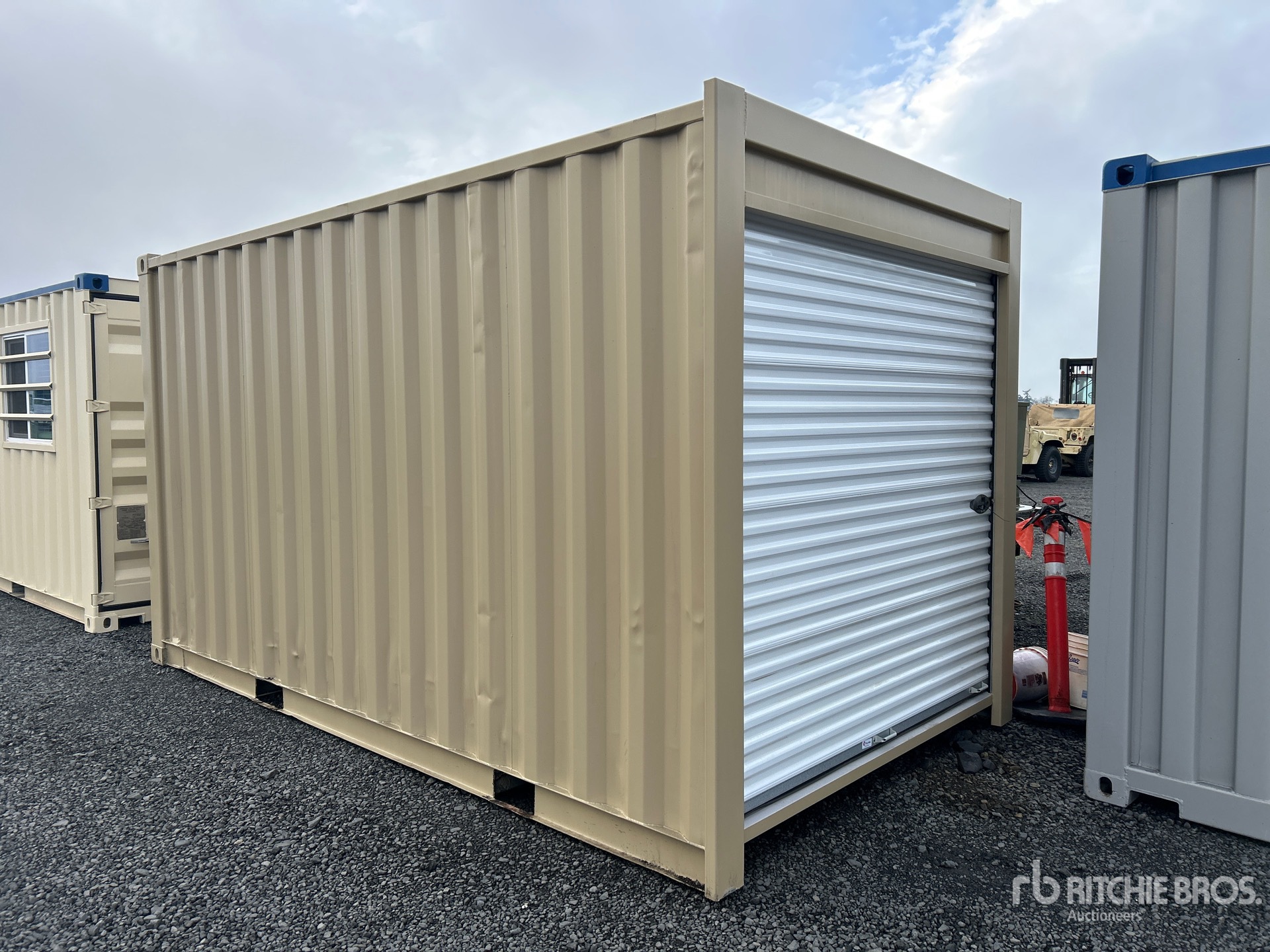 General Appearance with Picture, Right Front Corner