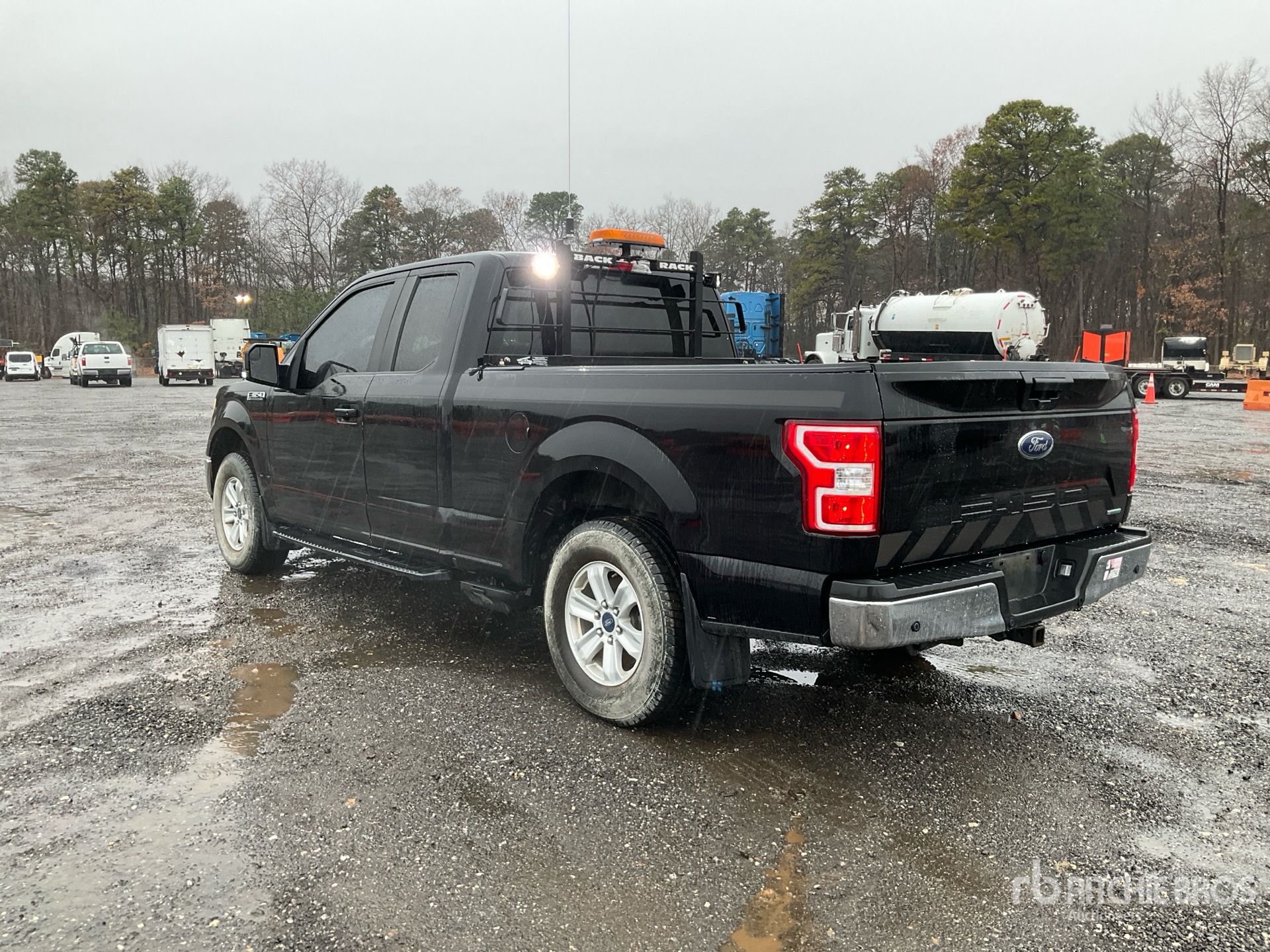 General Appearance with Picture, Left Rear Corner