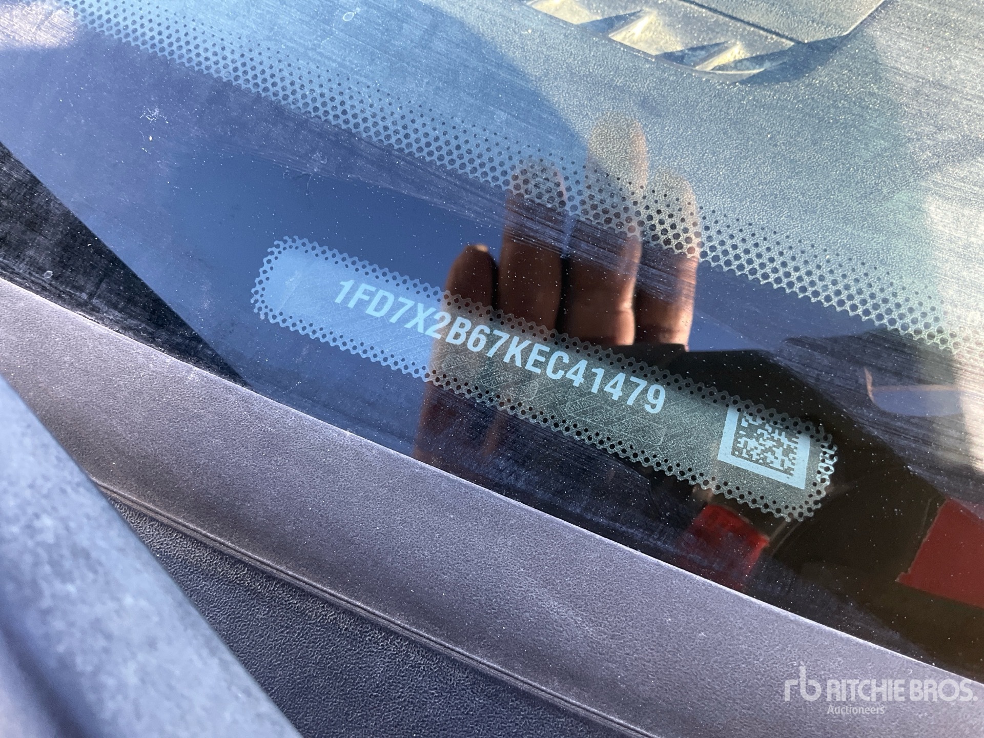 General Appearance with Seriennummer / FIN