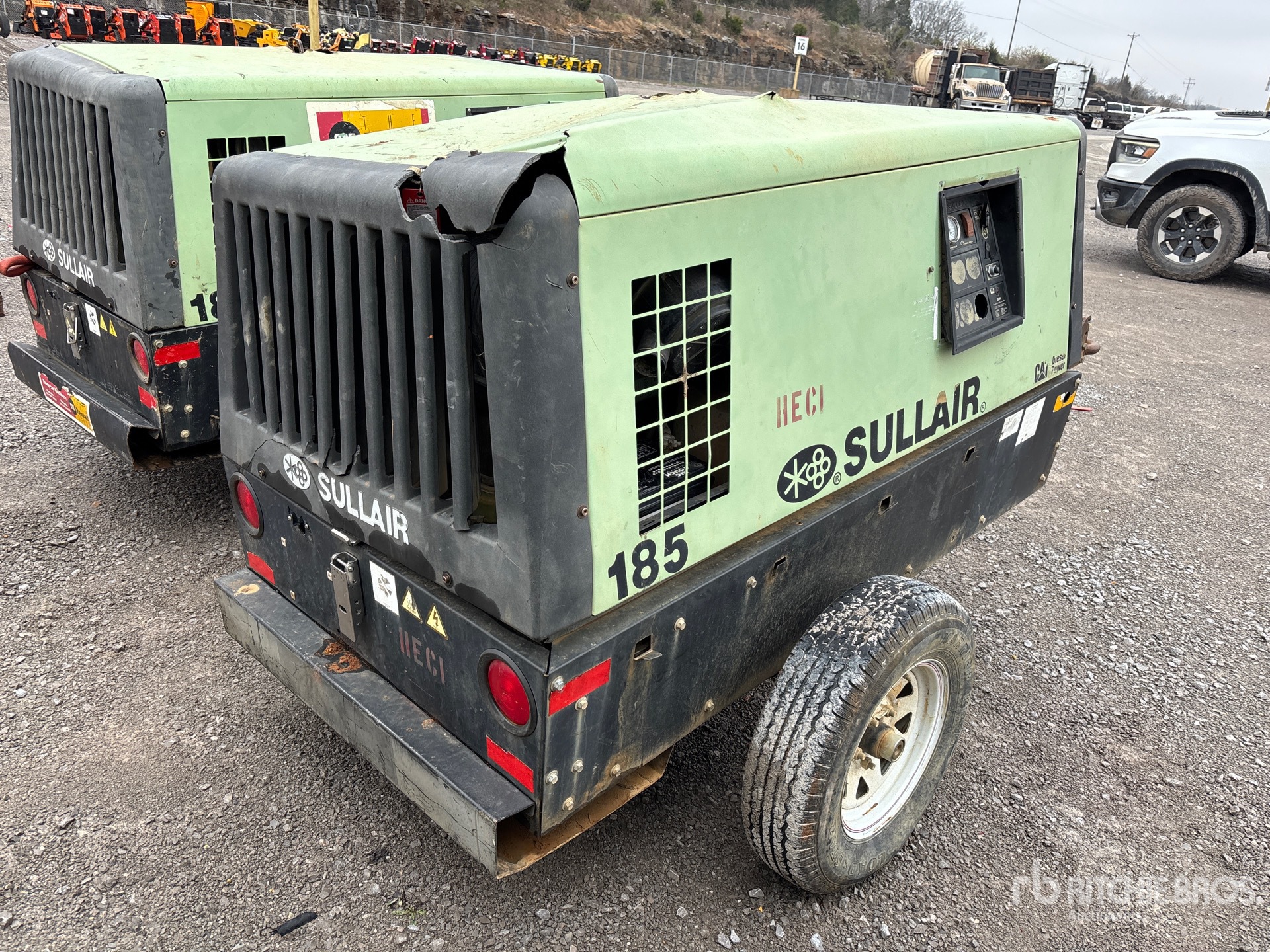 General Appearance with Imagen: esquina trasera derecha