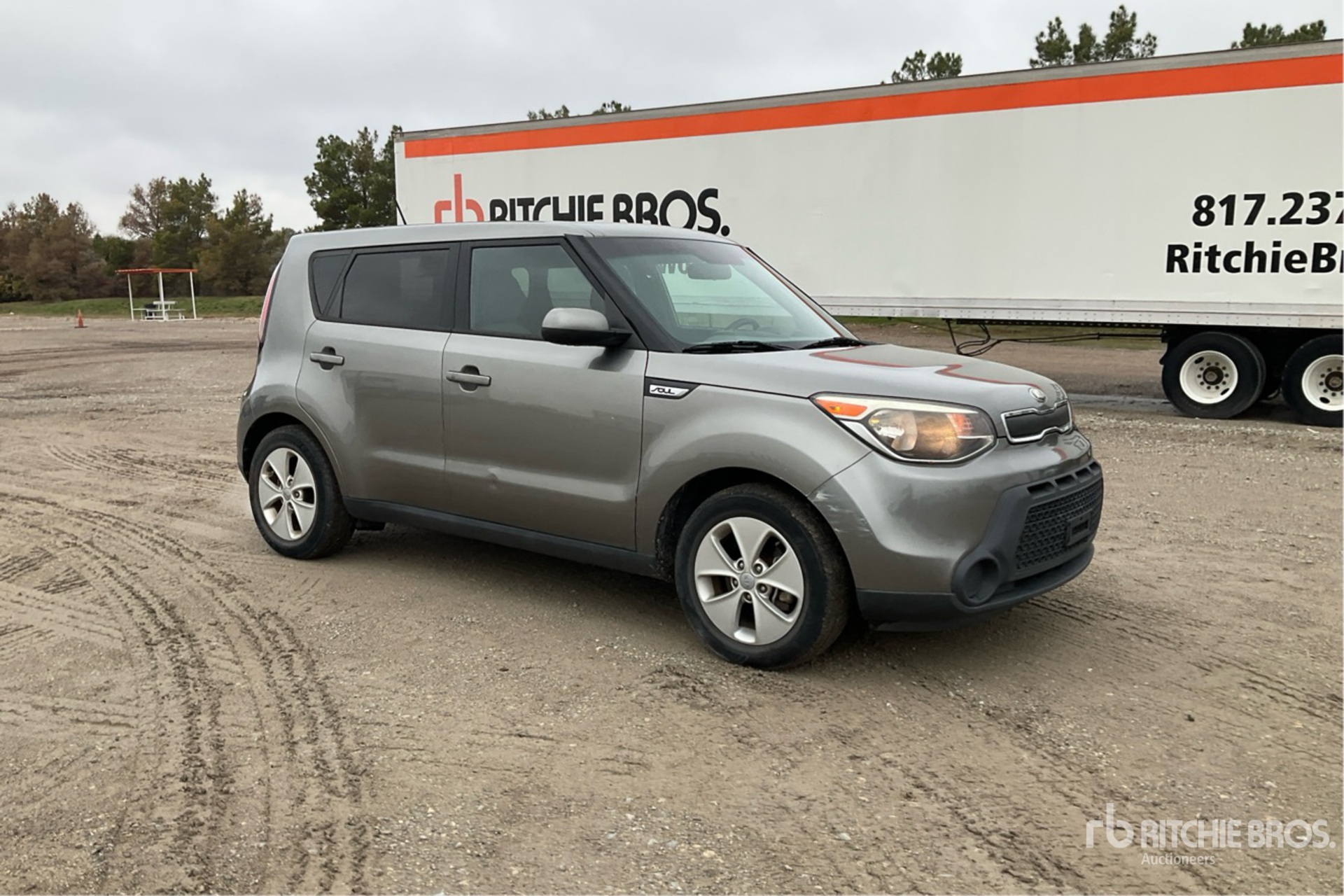 General Appearance with Picture, Right Front Corner