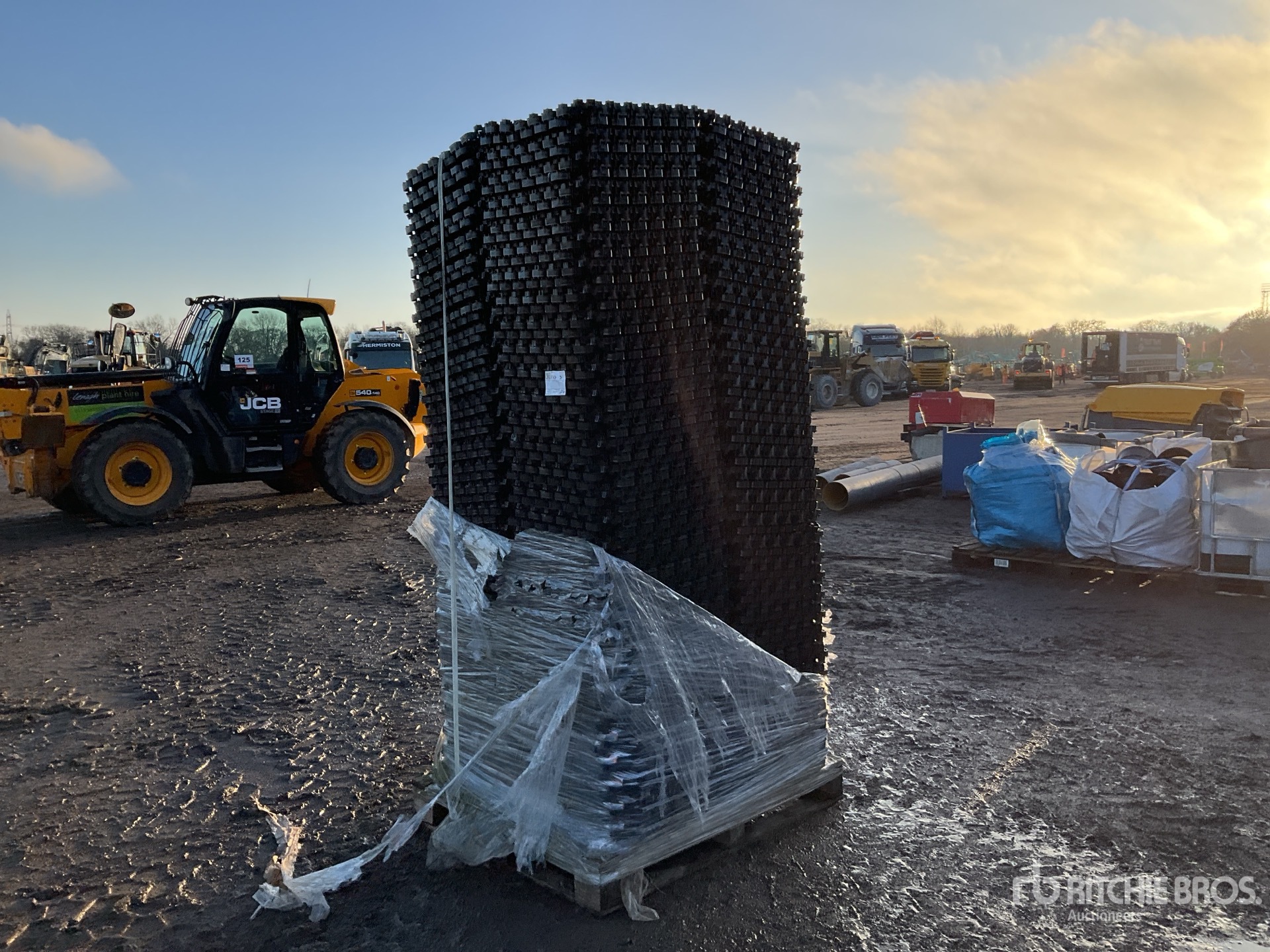 Aspect général with Image, coin arrière droit