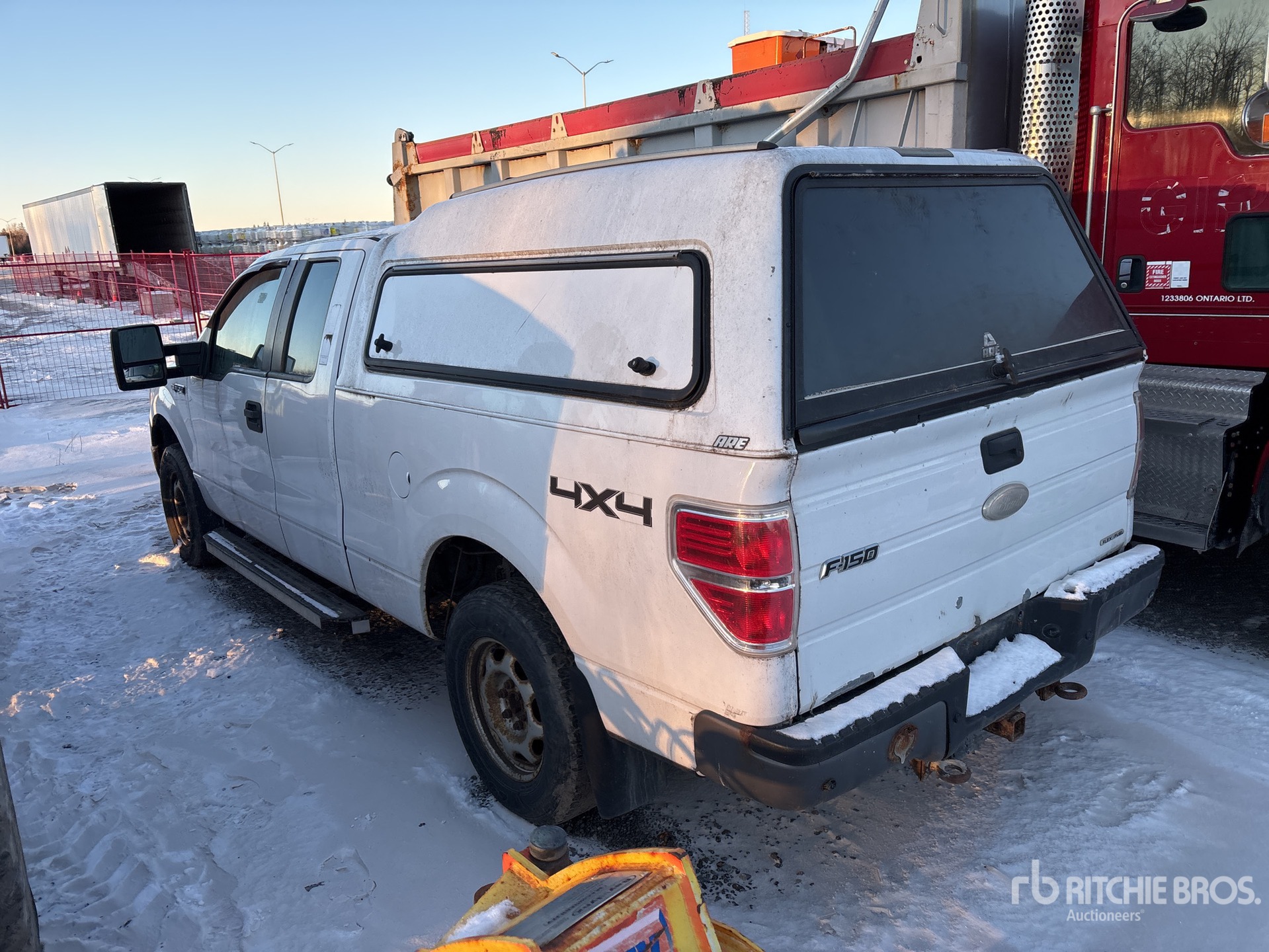 General Appearance with Imagen: esquina trasera izquierda