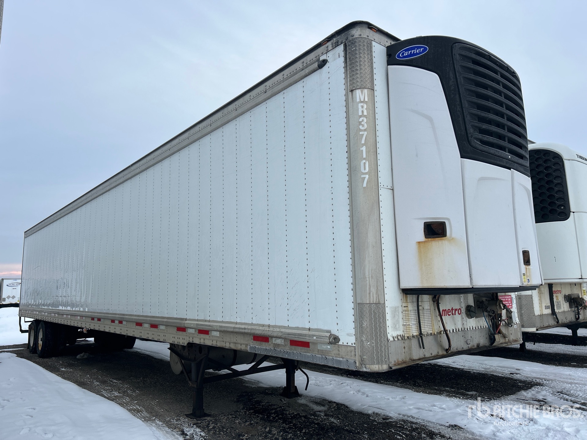 General Appearance with Foto, angolo anteriore destro