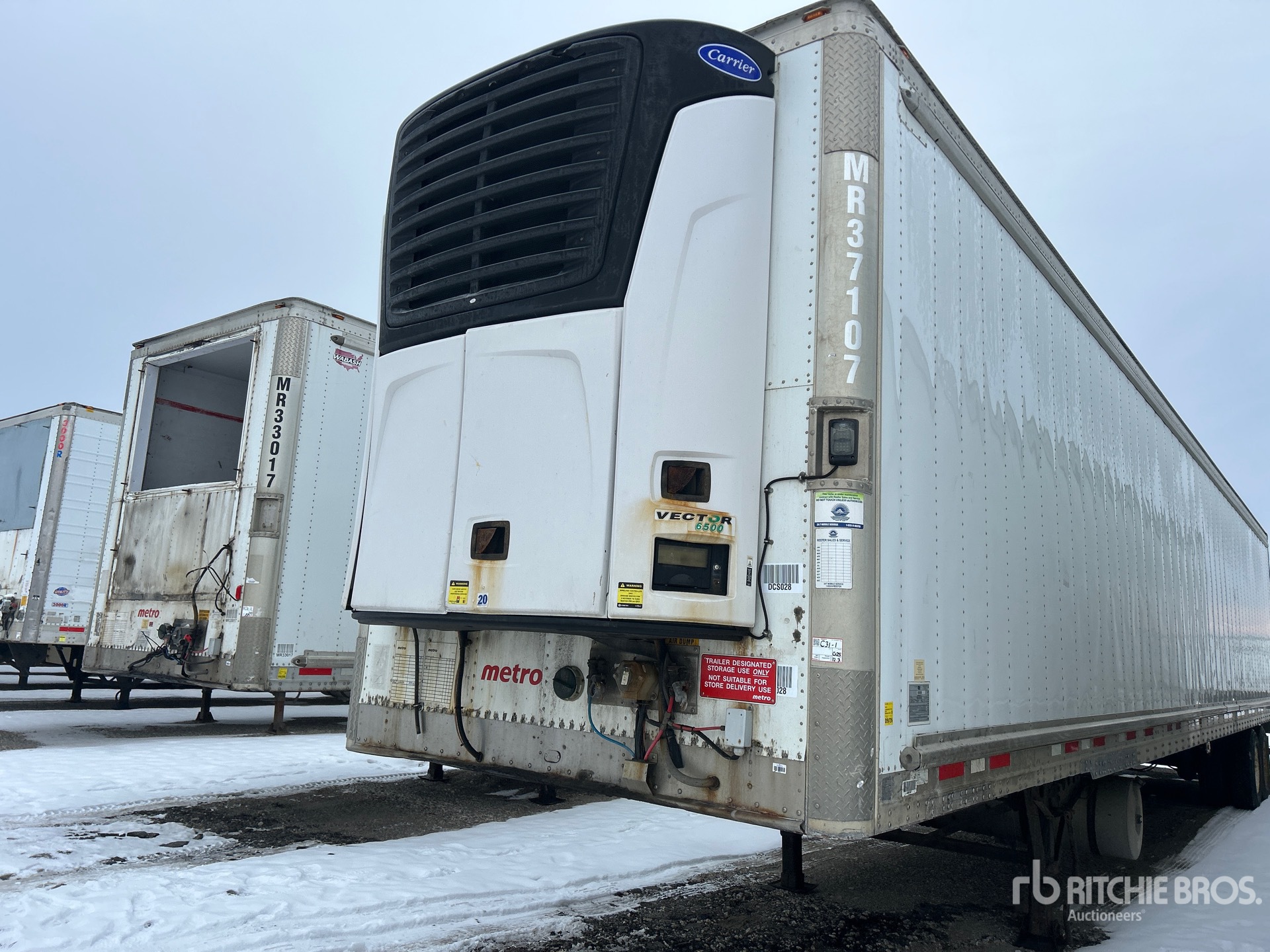 General Appearance with Foto, angolo anteriore sinistro