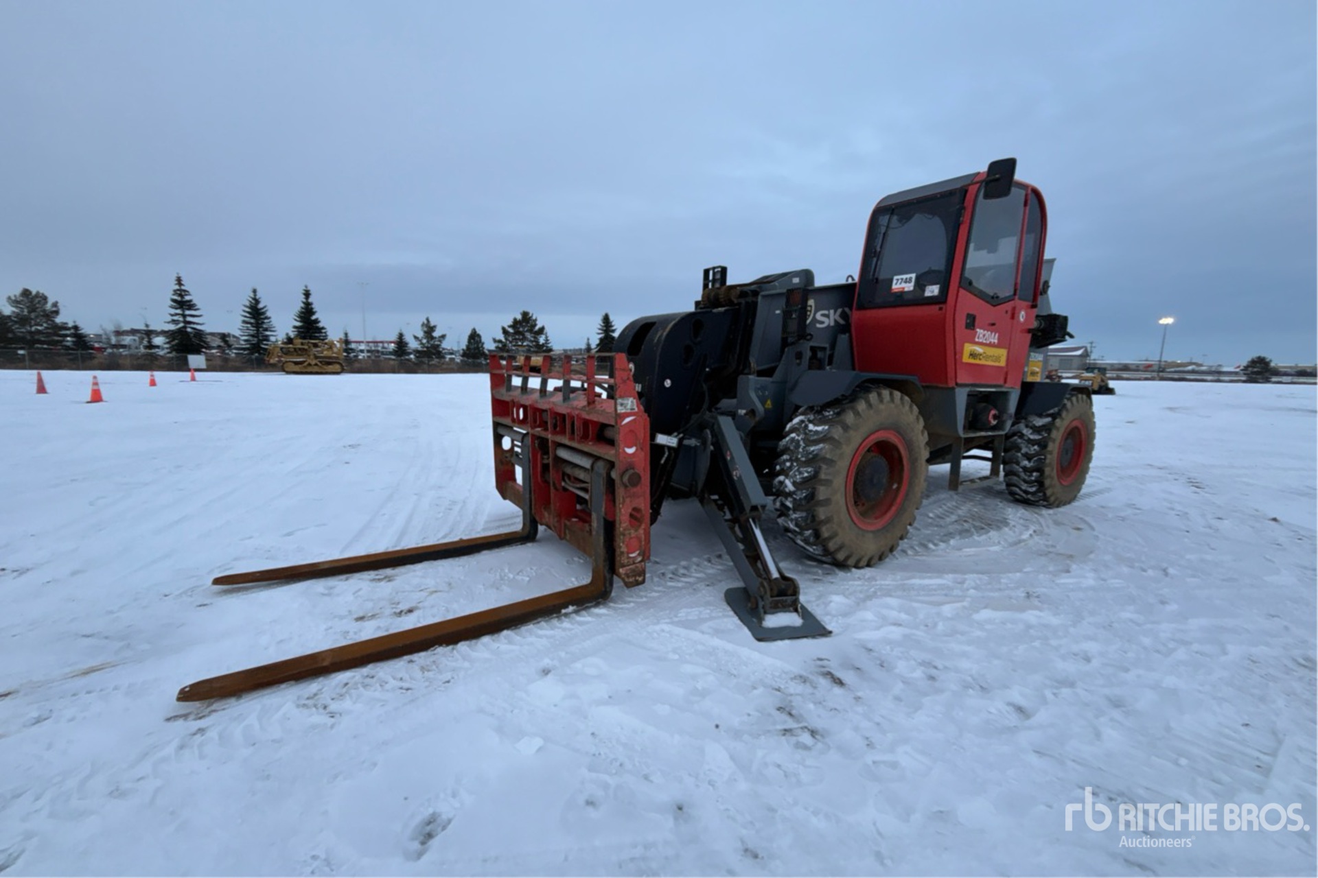 General Appearance with Picture, Left Front Corner