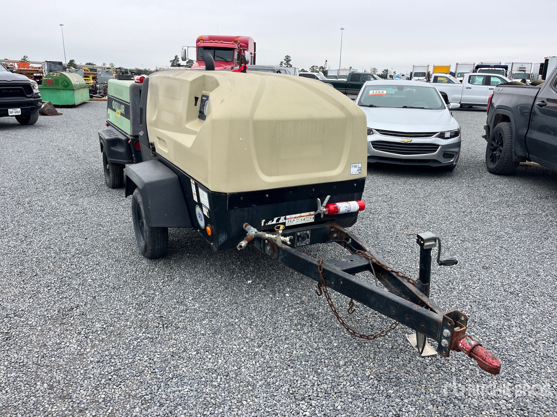 General Appearance with Picture, Right Front Corner