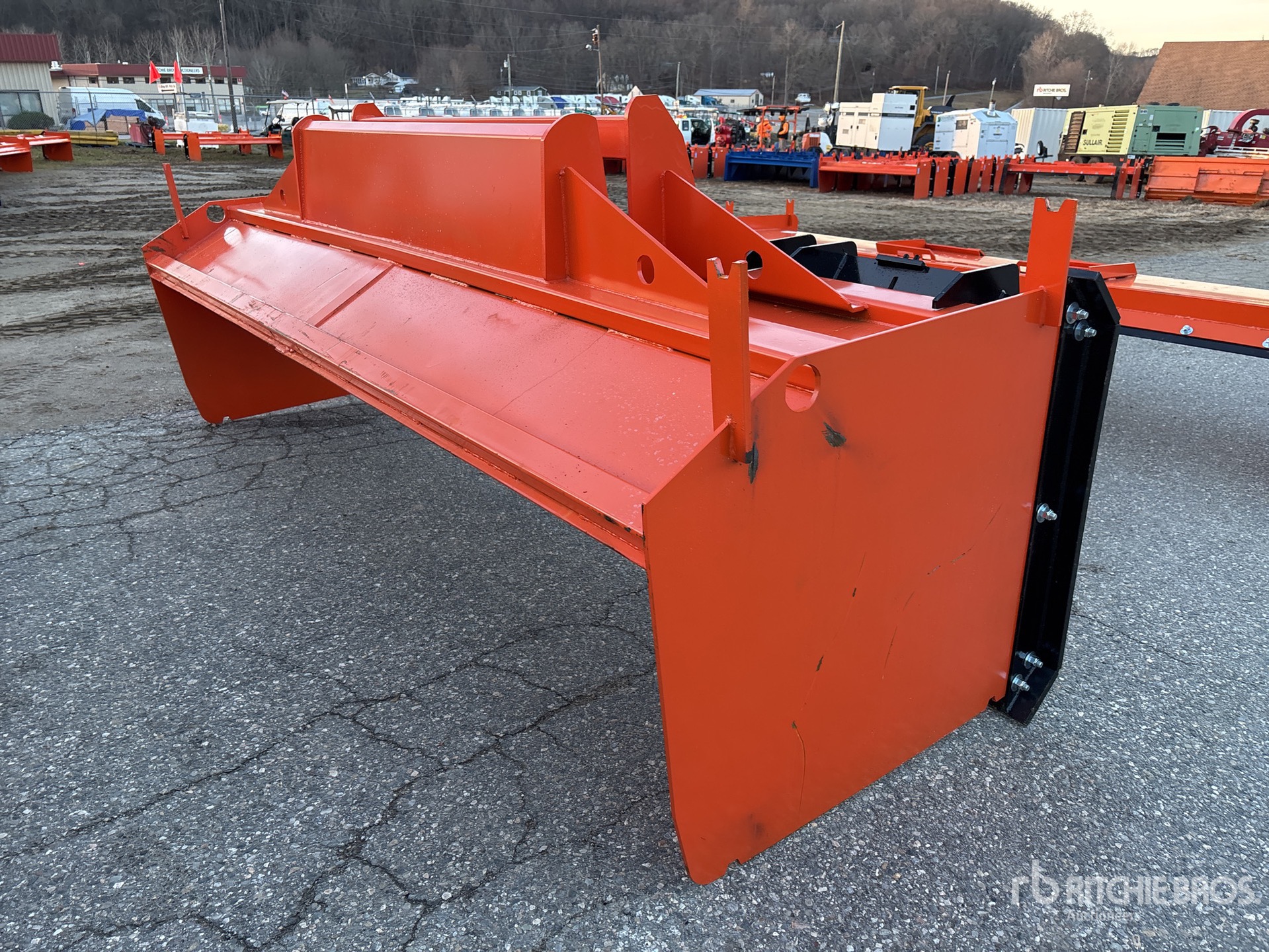 General Appearance with Imagen: esquina trasera derecha