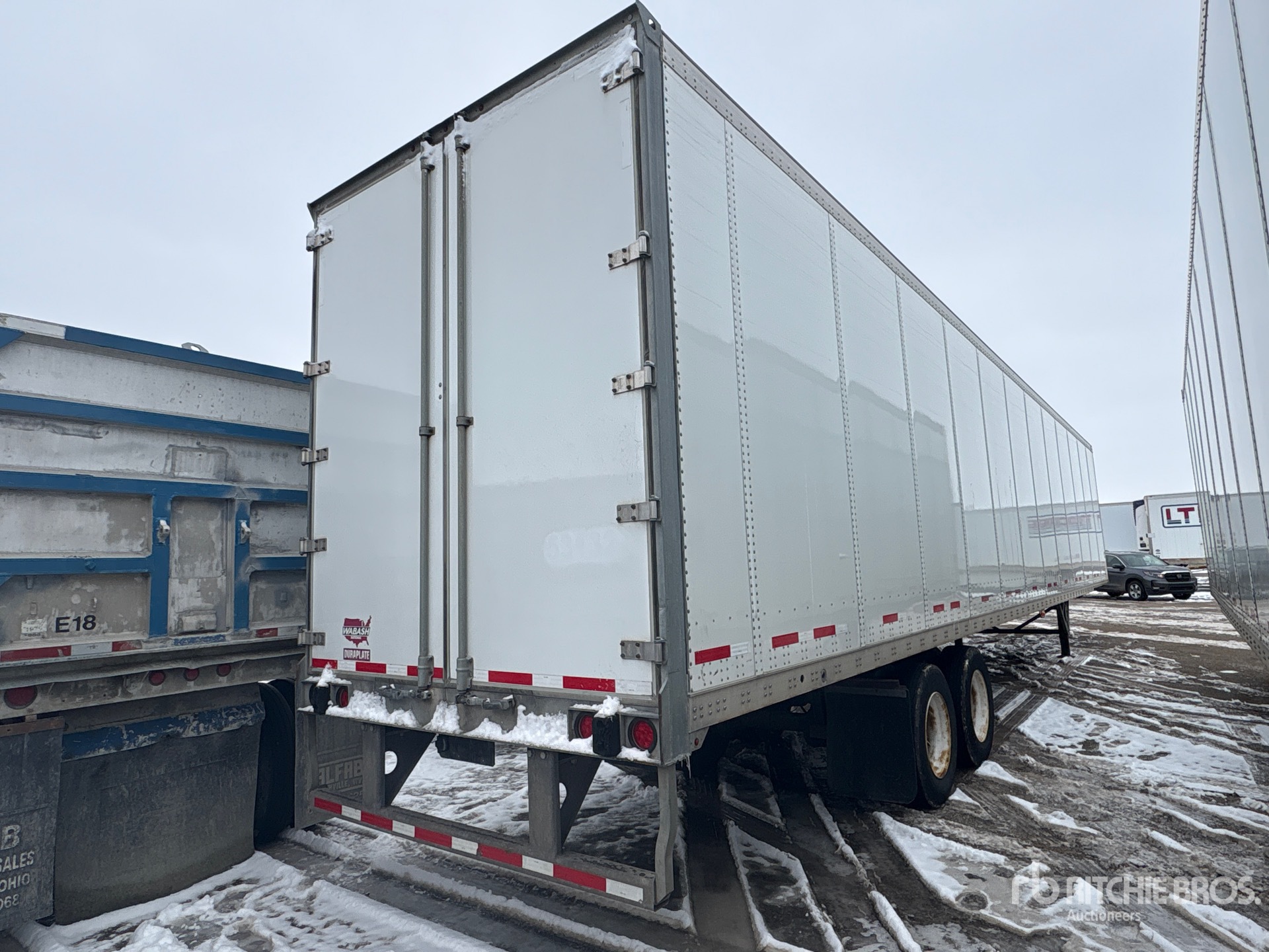 General Appearance with Imagen: esquina trasera derecha