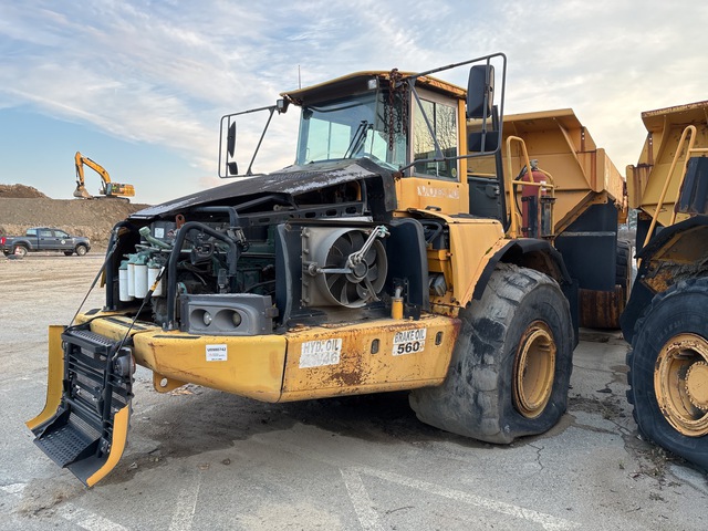 2001 Volvo A40D Articulated Dump Truck (Inoperable)