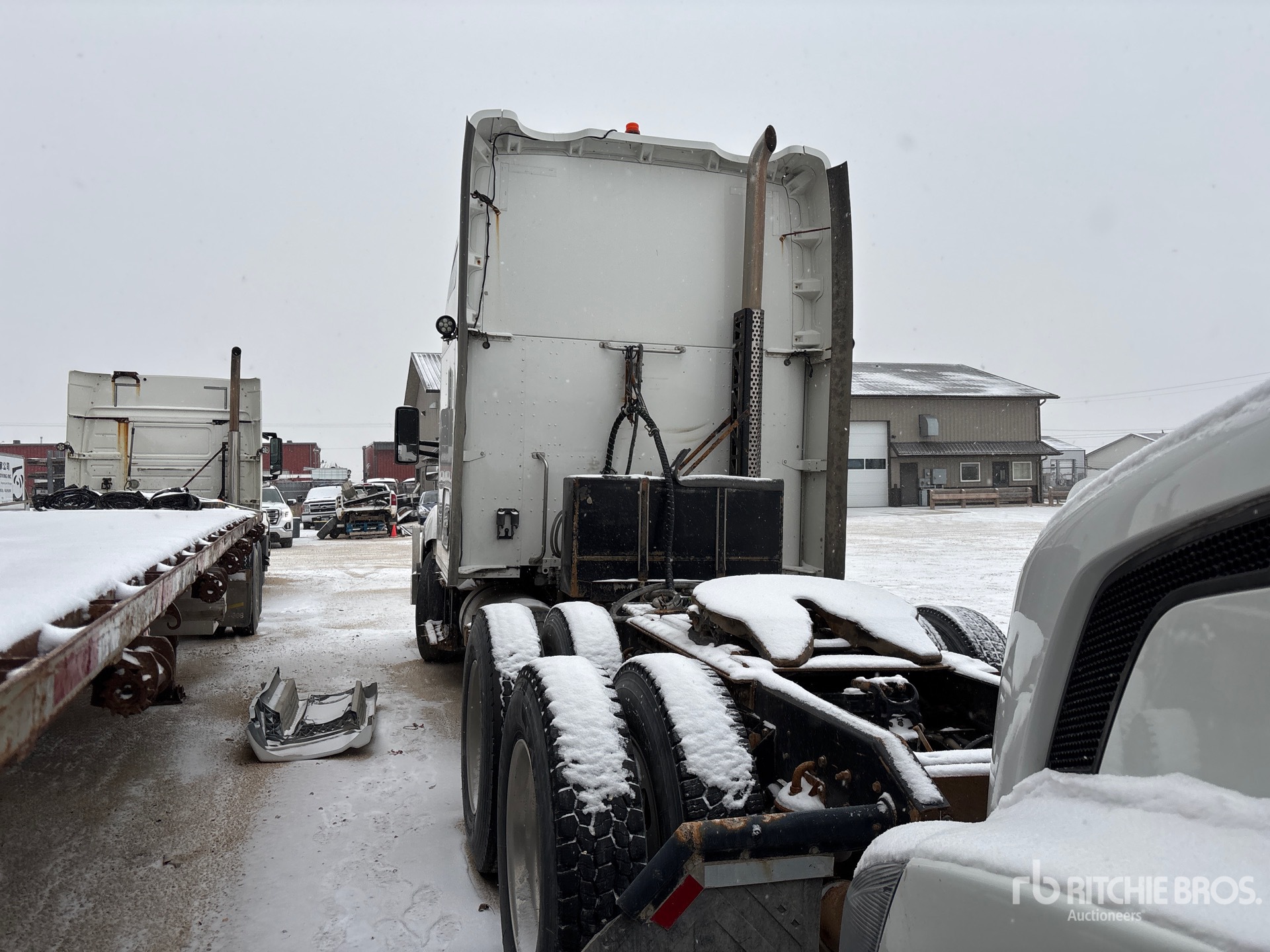 Aspect général with Image, coin arrière gauche