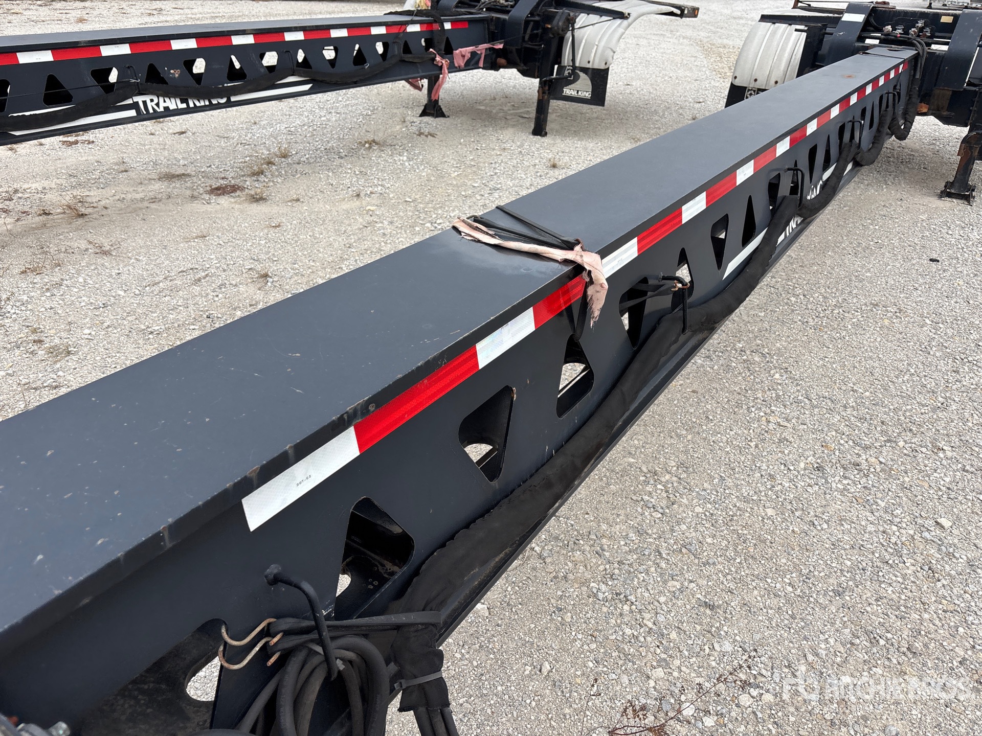 2009 Trail King TK70EFX-532