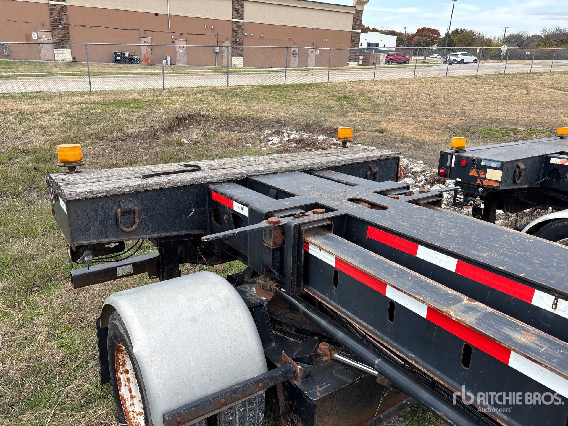 2009 Trail King TK70EFX-532
