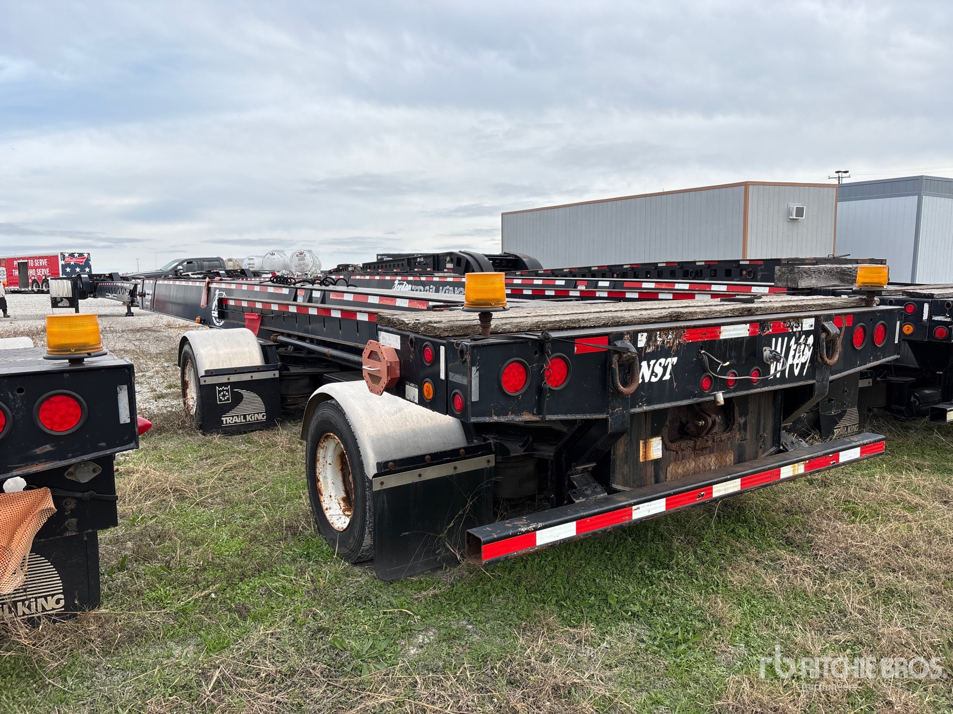 2009 Trail King TK70EFX-532